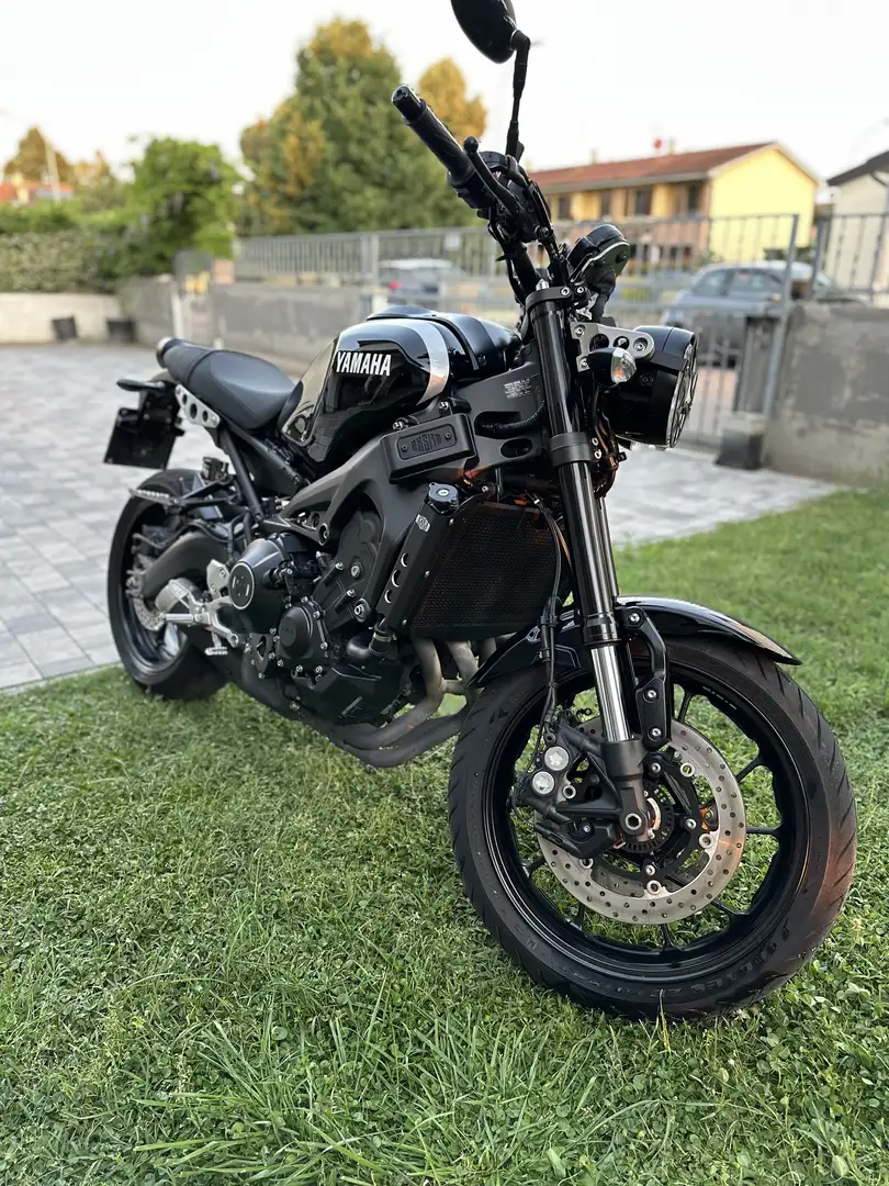 Yamaha XSR 900 ABS - 2