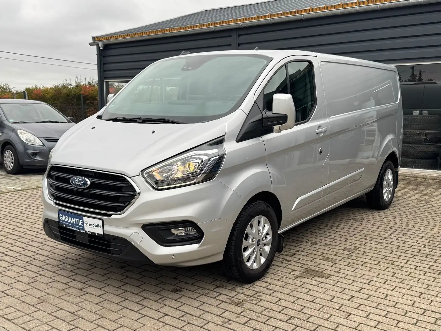 Ford Transit Custom *AHK*L2*GARANTIE*Automatik*R-Cam* Plateado - 1