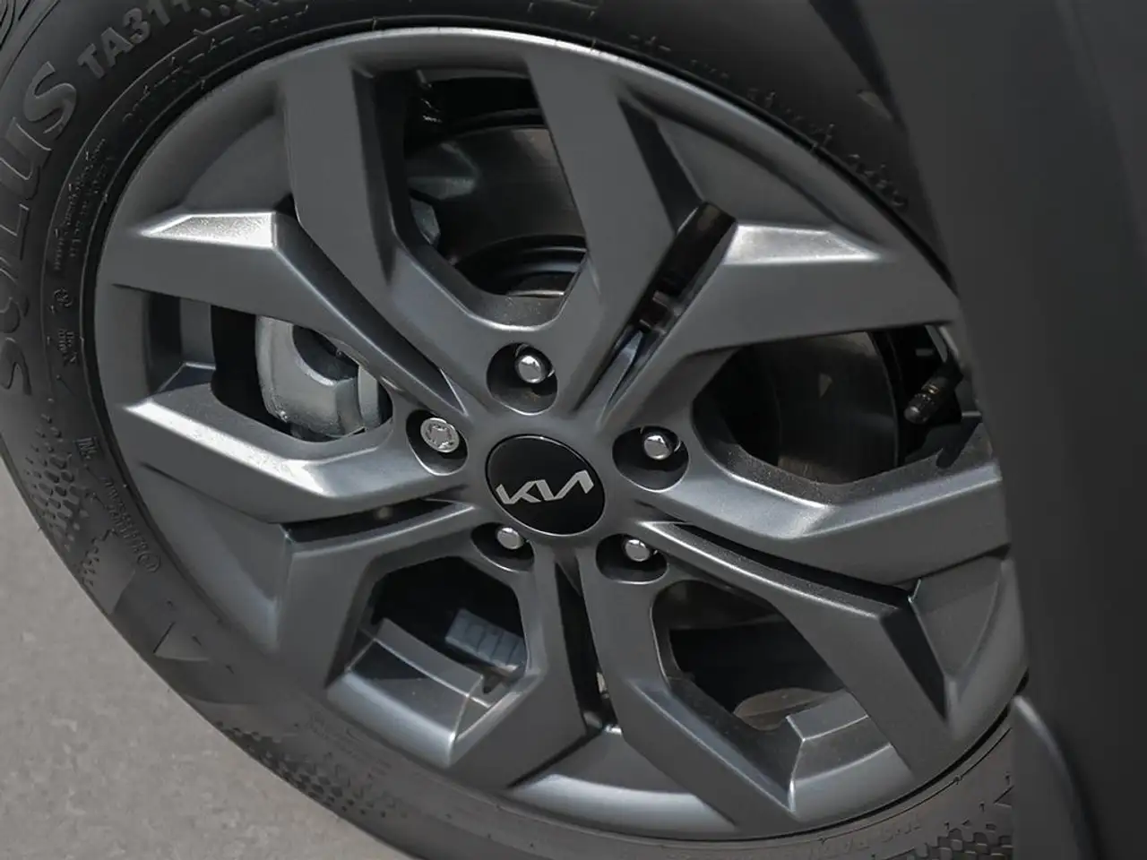 Kia Seltos снимка Kia Seltos