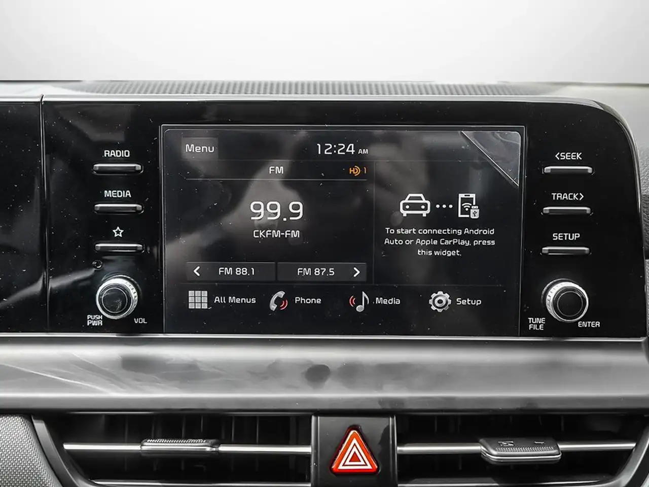Kia Seltos снимка Kia Seltos