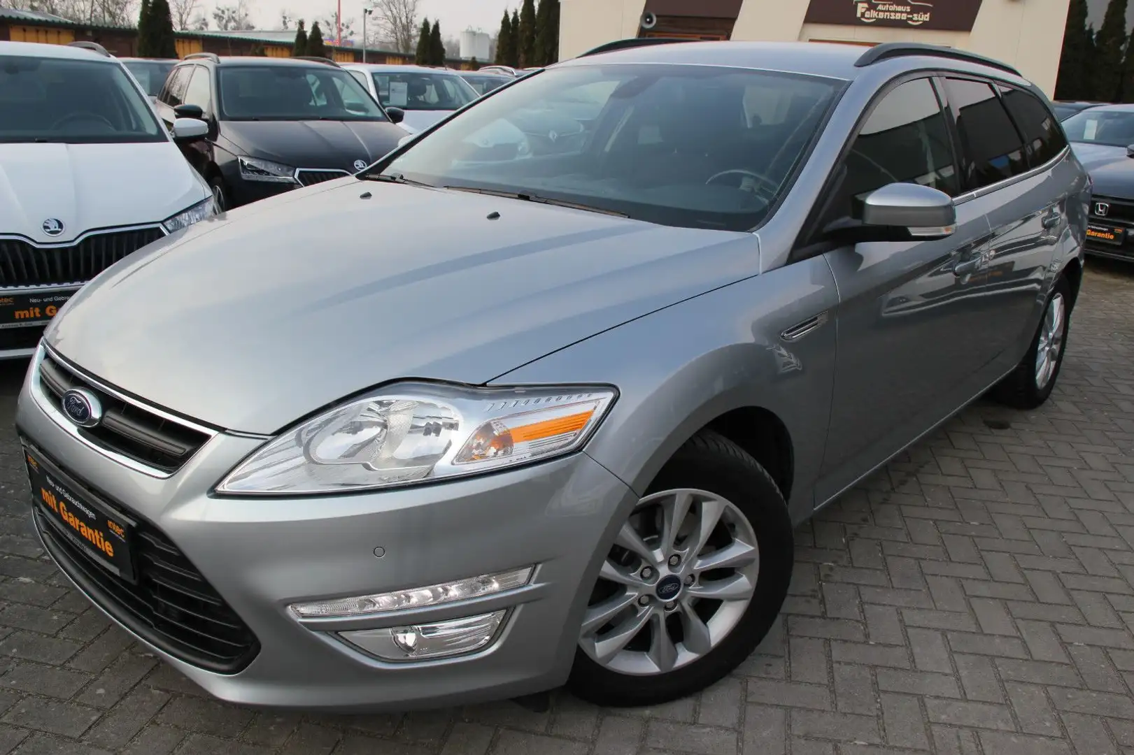 Ford Mondeo Turnier Business TÜV neu/Klima/Navi/Sitzh Silber - 2