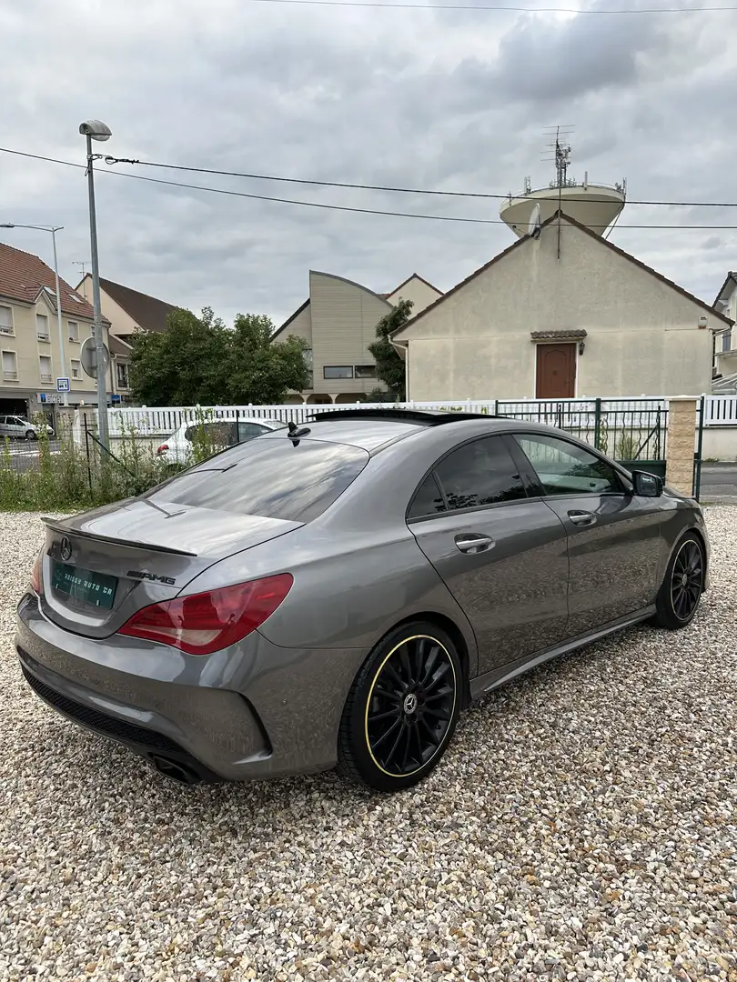 Mercedes-Benz CLA 220 d Sensation 7-G DCT A - 2