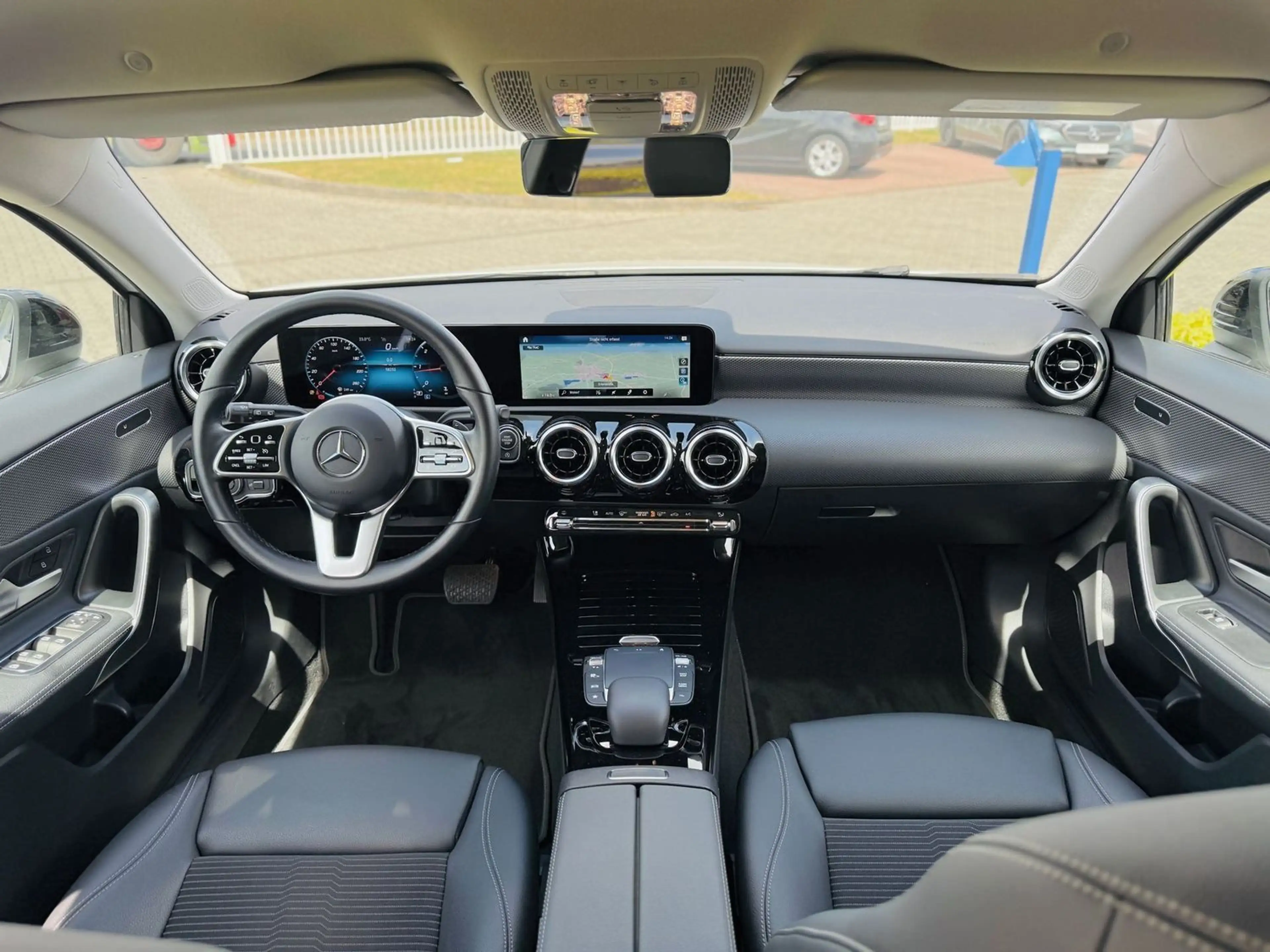 Mercedes-Benz A 220 d NIGHT PROGRESSIVE, 360°, Totw., LED, PTS, Autom, — photo 11
