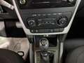 Skoda Yeti 2.0 TDI Ambition DSG 4x4 Greentec Klima SHZ AHK... Silber - thumbnail 8
