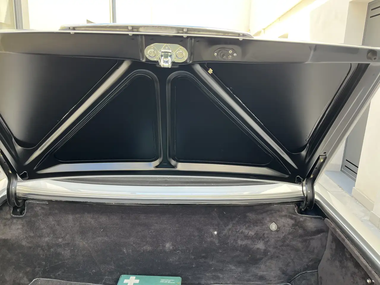 Mercedes-Benz SL 280 Roadster, foto 2