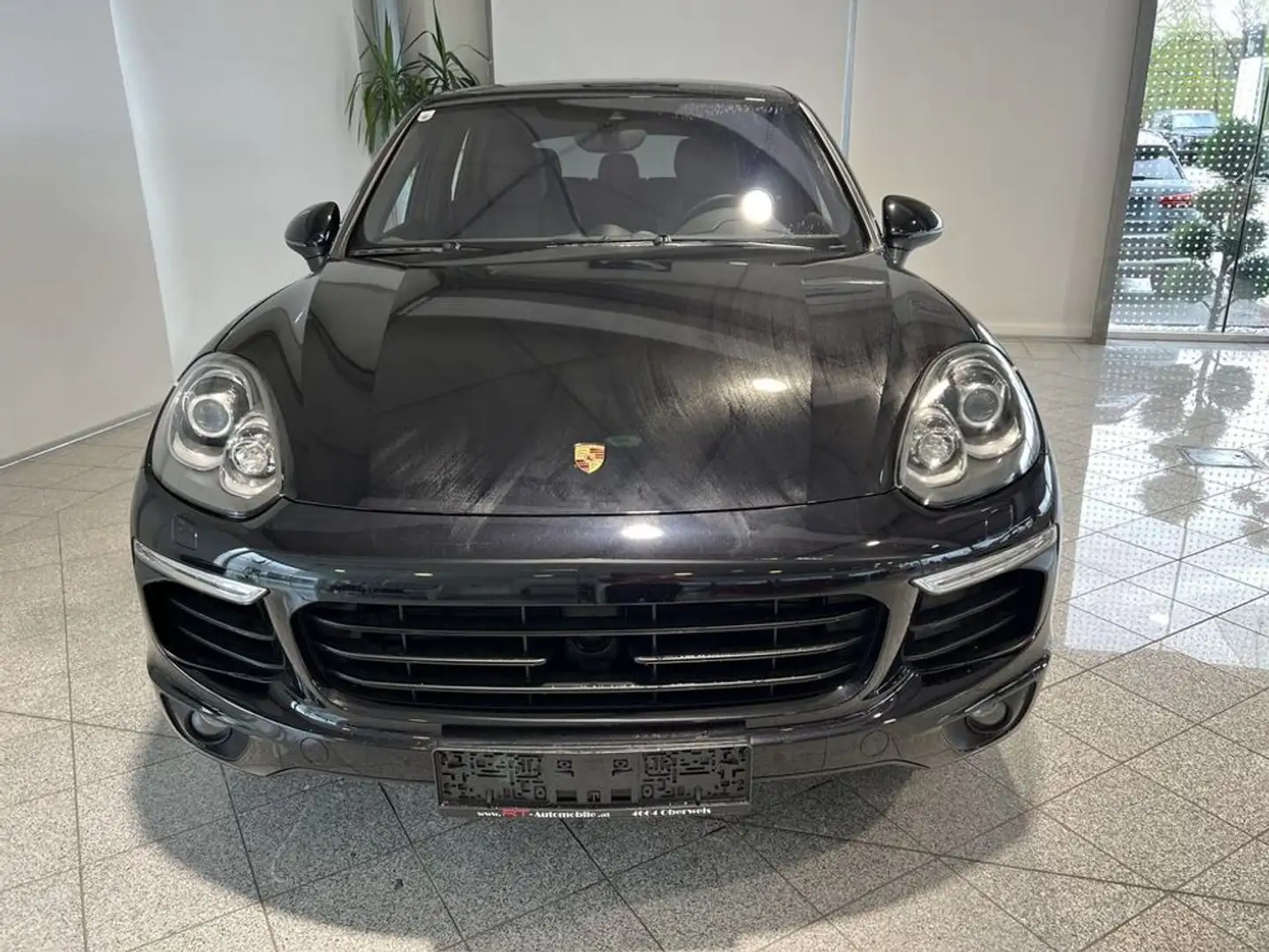 Porsche Cayenne S E-Hybrid ''AHK, Abstandstempomat'' Schwarz - 2