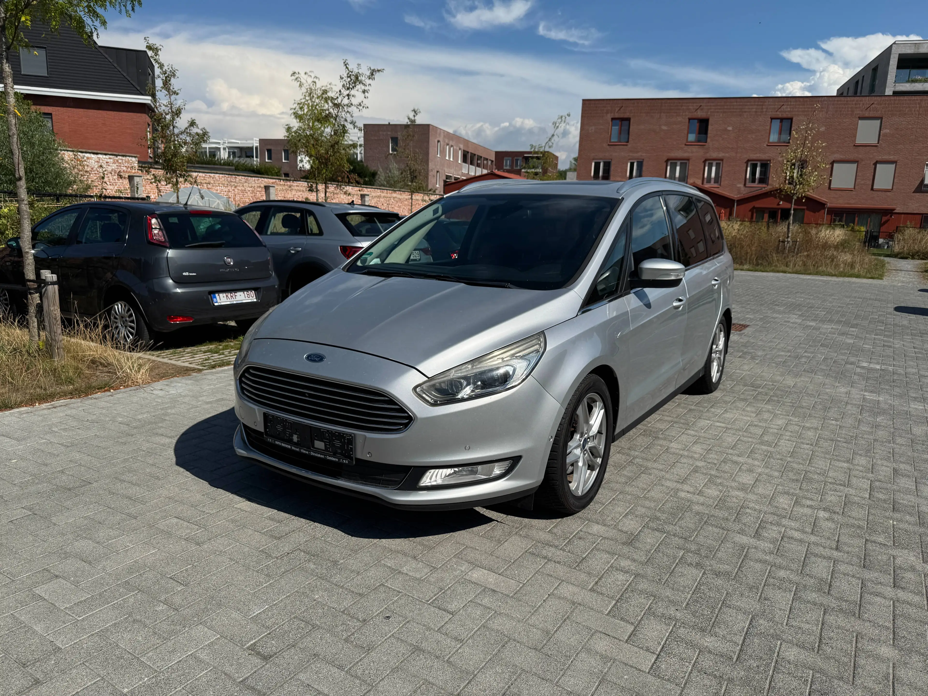 Ford Galaxy Galaxy 2.0 TDCi Titanium PowerShift — photo 2