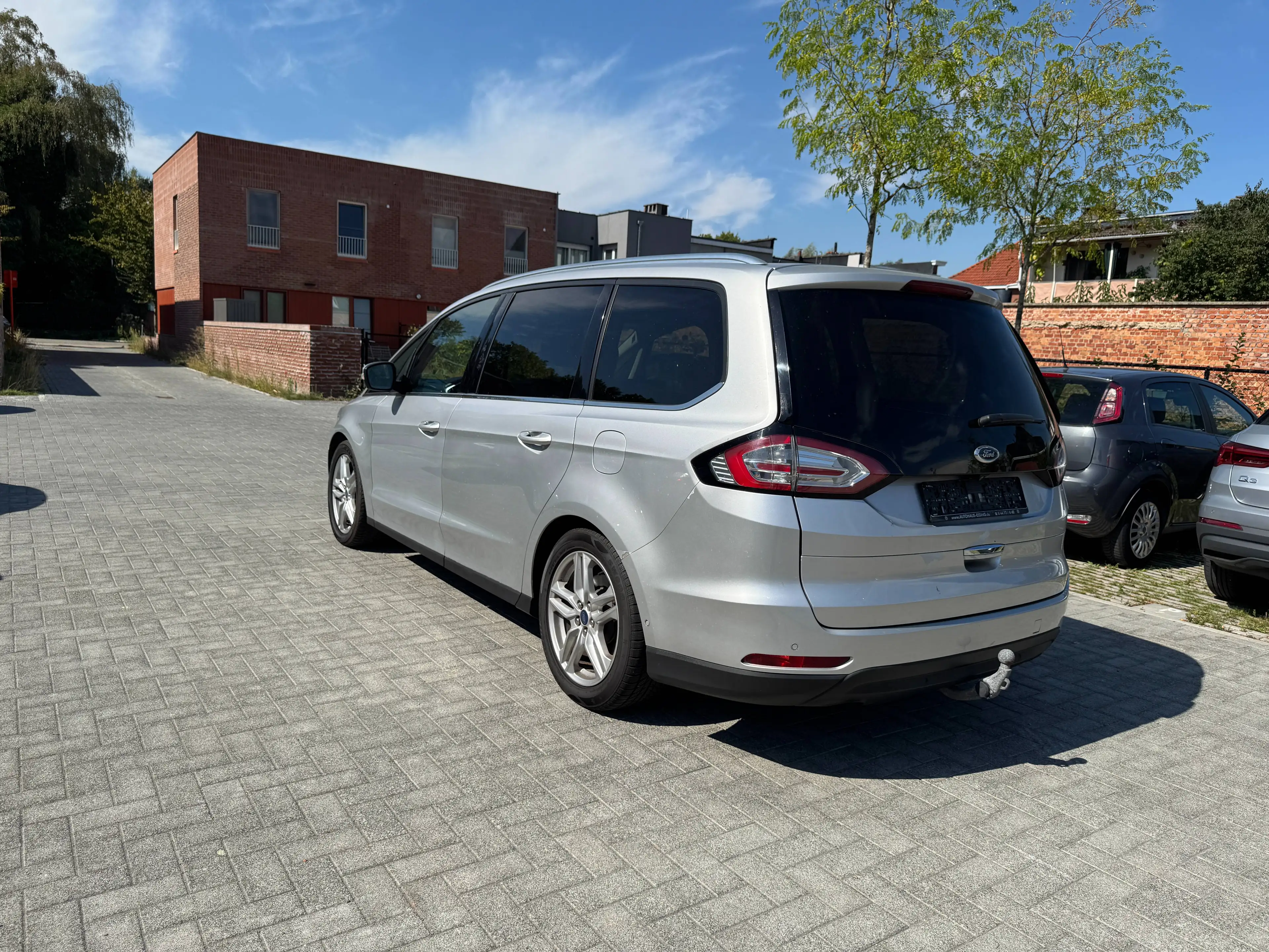 Ford Galaxy Galaxy 2.0 TDCi Titanium PowerShift — photo 4
