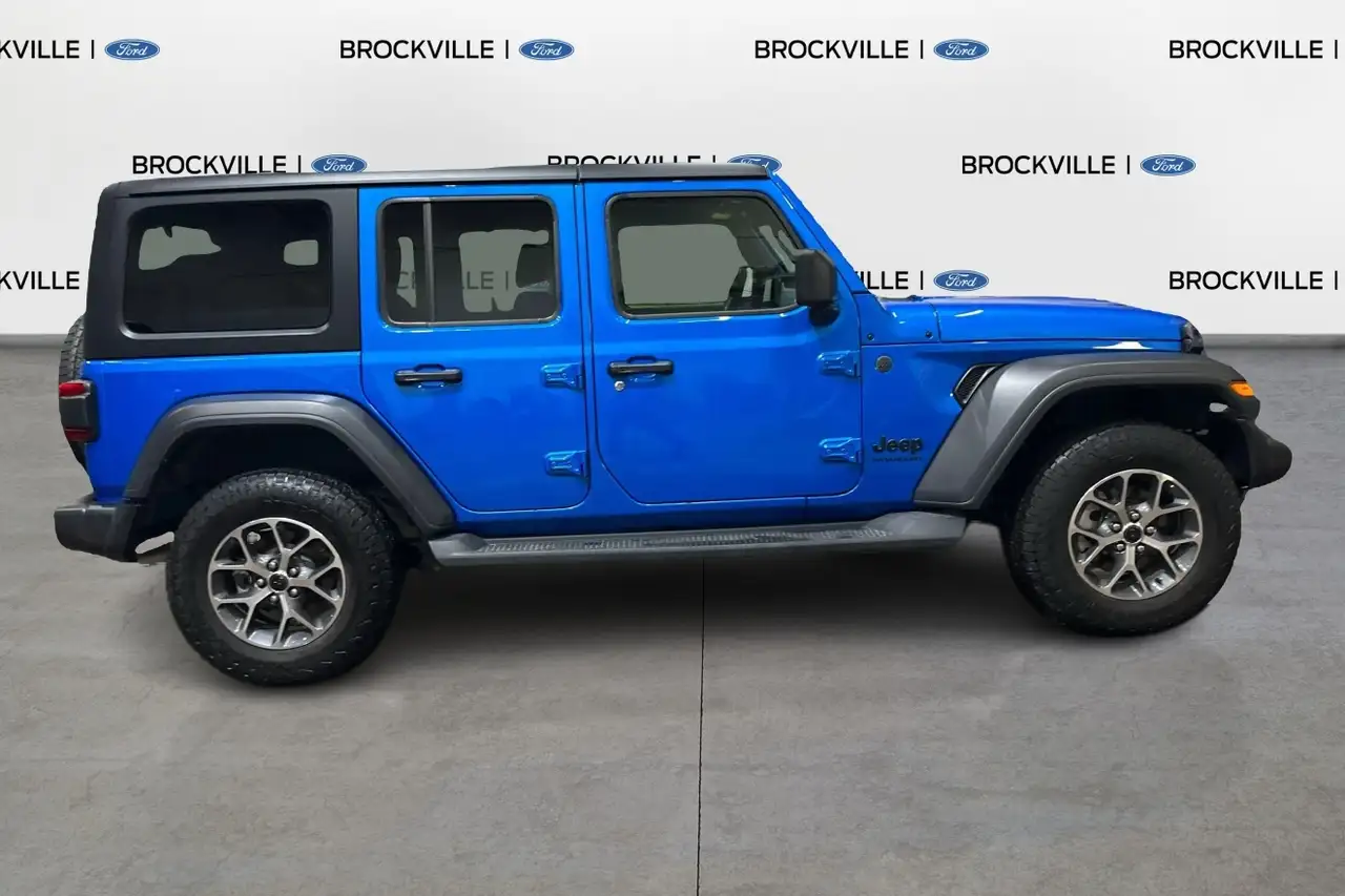 Jeep Wrangler снимка Jeep Wrangler