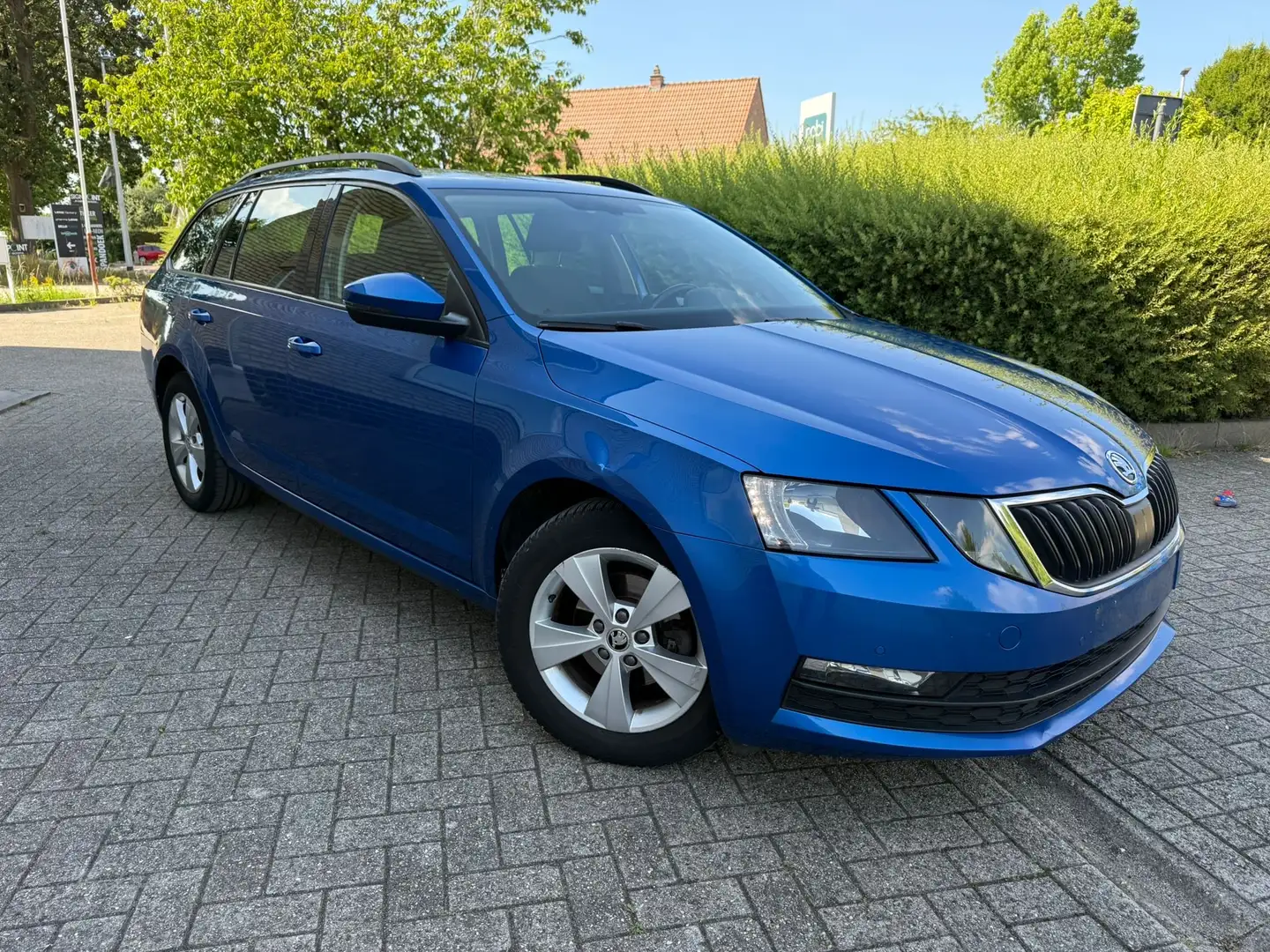 Skoda Octavia Combi 1,6 TDI Ambition+ DSG ERSTBESITZ!!! - 1