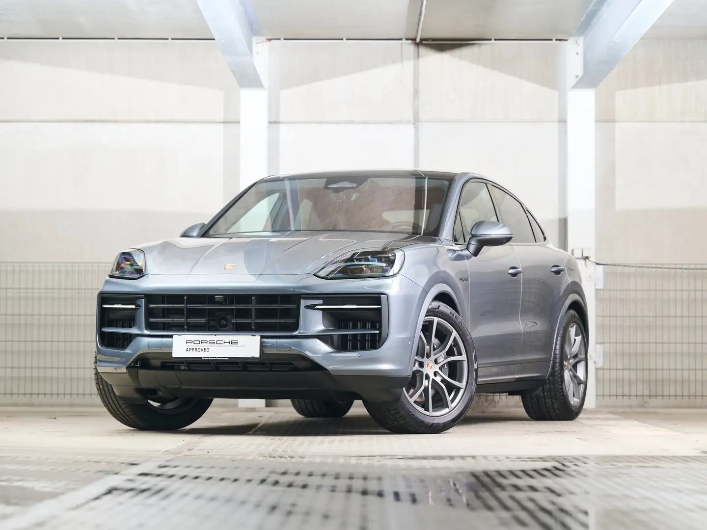 Porsche Cayenne E-Hybrid Coupé Grün - 1