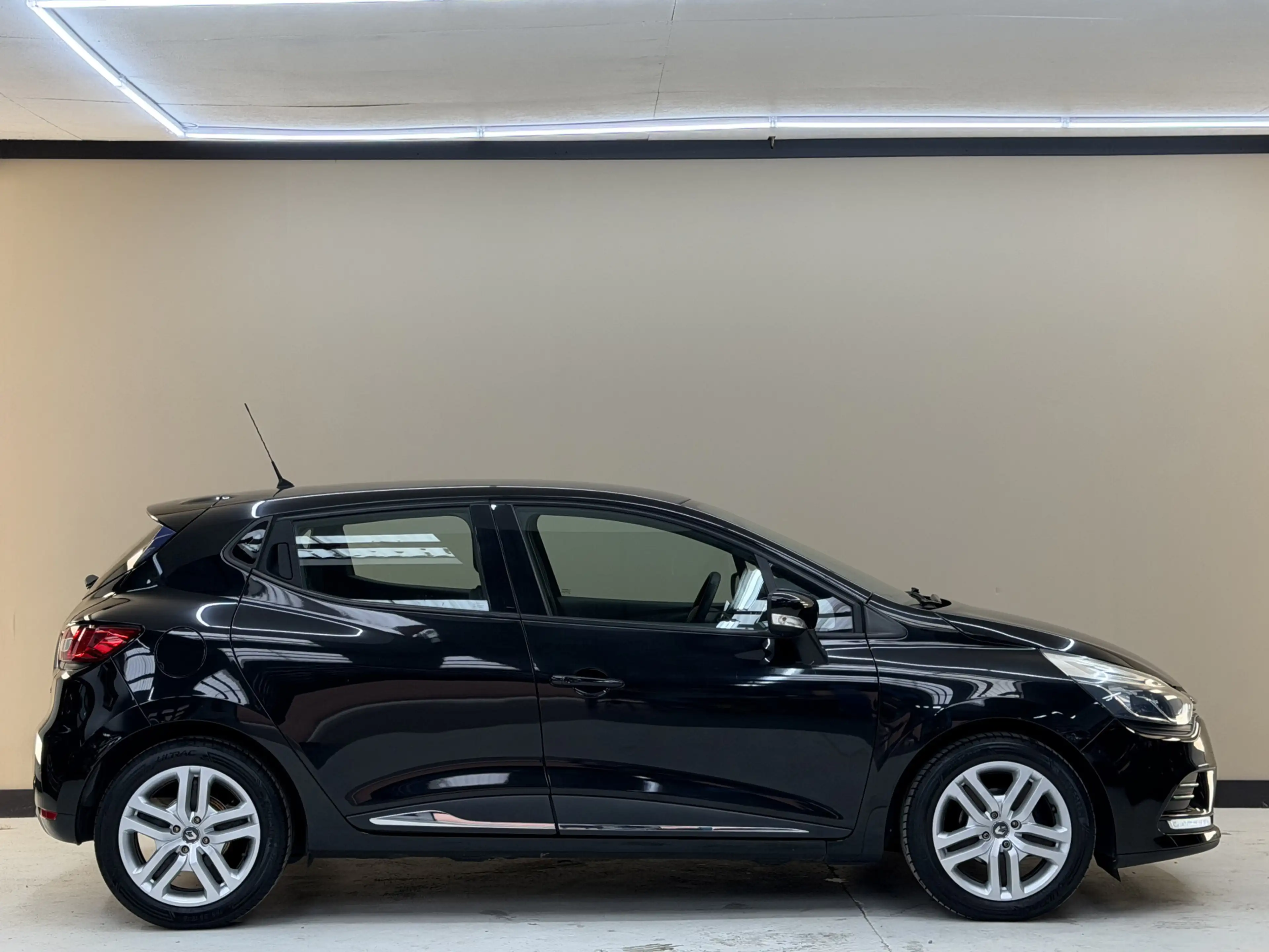 Renault Clio 0.9 TCe Zen, 90Pk, 2016, Origineel Nederlands, Nav — photo 9