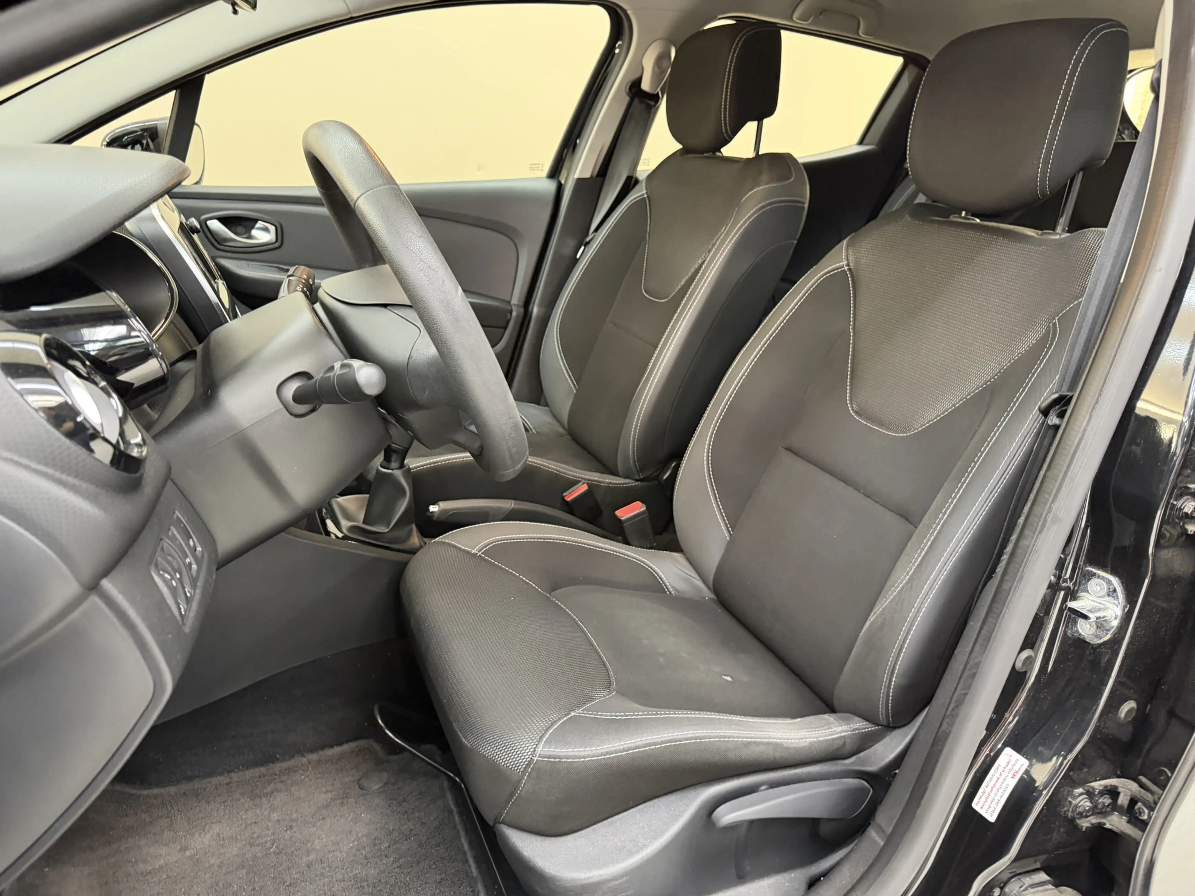 Renault Clio 0.9 TCe Zen, 90Pk, 2016, Origineel Nederlands, Nav — photo 8