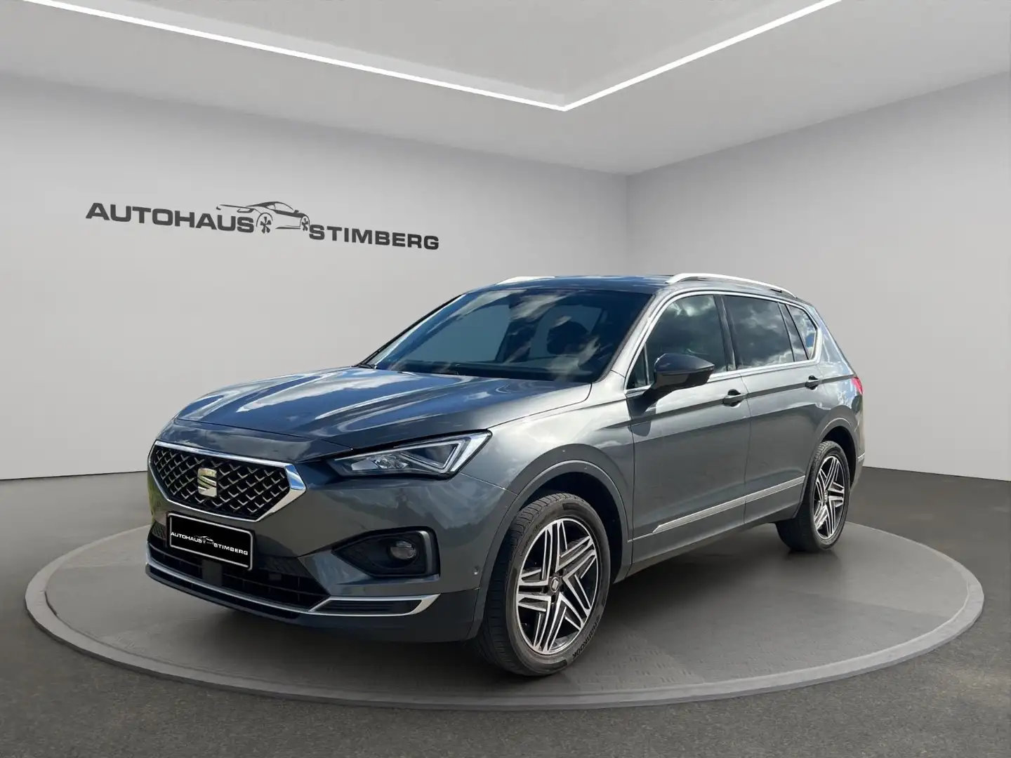 SEAT Tarraco Xcellence 4Drive*AHK*KAMERA*LED*NAVI* Grau - 1