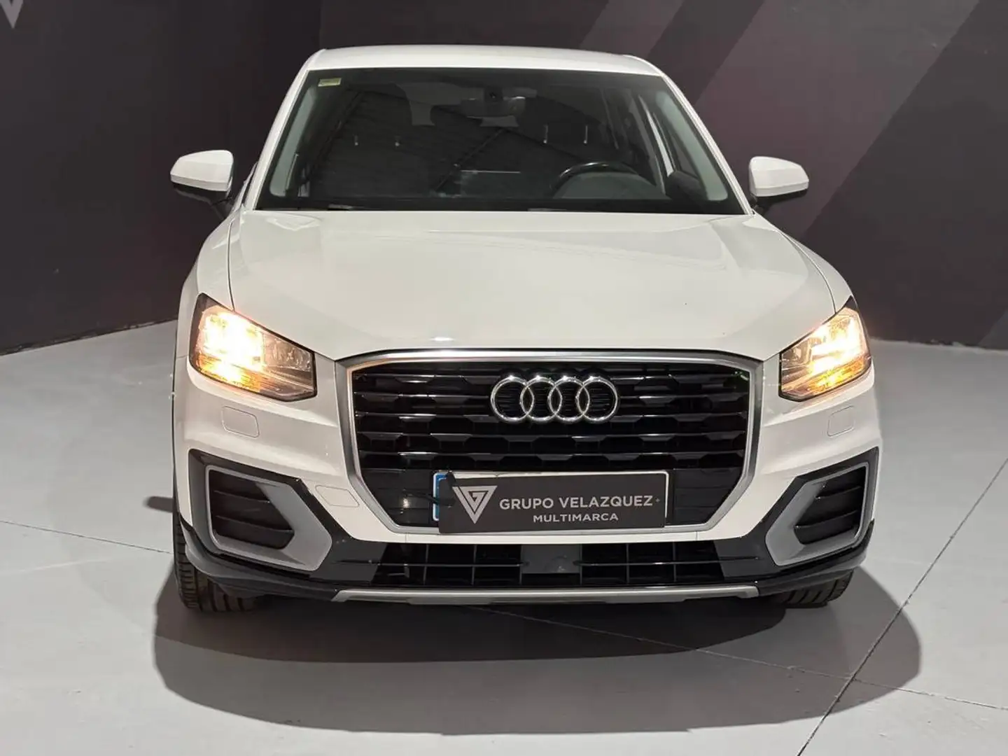 Audi Q2 35 TFSI Design S tronic 110kW Blanc - 2