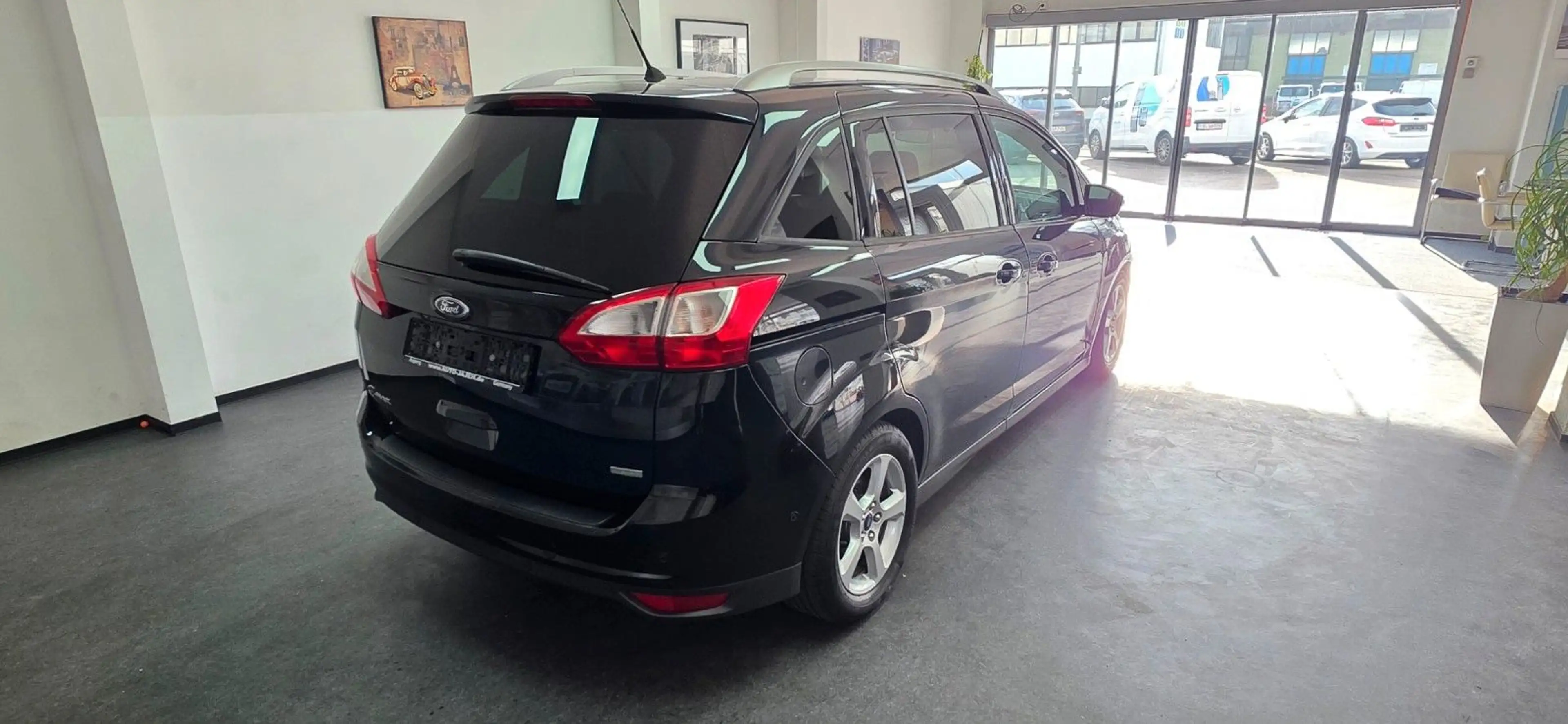 Ford Grand C-Max Business Edition 56.000 km TÜV 01/28 — photo 7