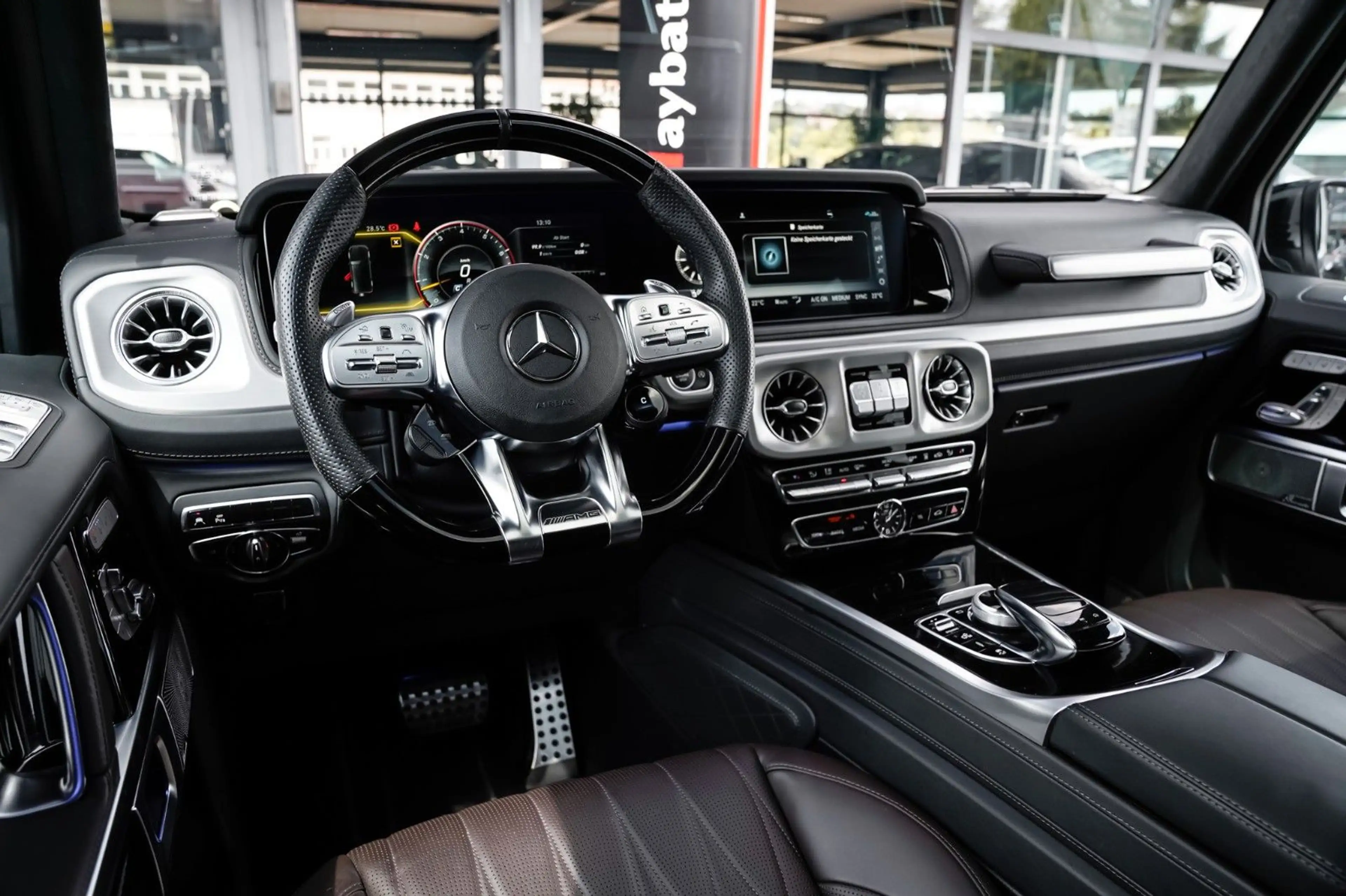 Mercedes-Benz G 63 AMG Superior-Night Paket-StandHzg-AHK — photo 12