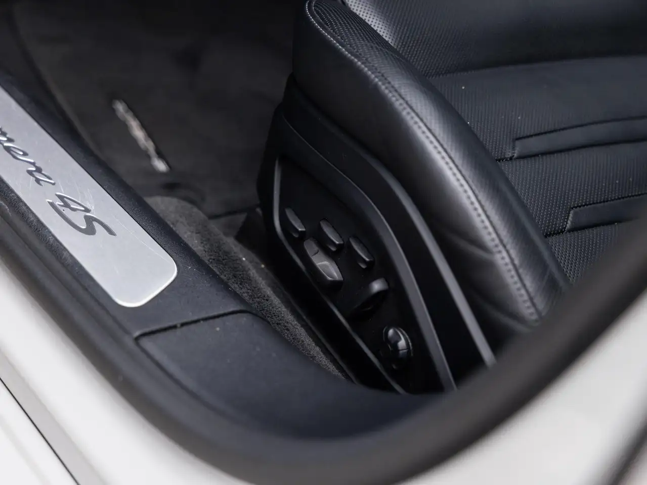 Porsche Panamera Sport Turismo 2.9 4S E-Hybrid SPORTDESIGN SPOR, миниатюра 22