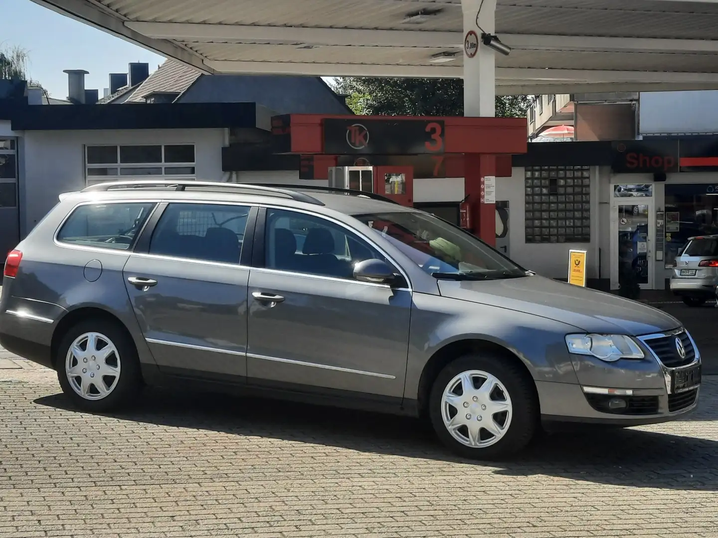 Volkswagen Passat Variant 2.0 TDI DPF 4Motion Comfortline Navi, 1Hd.Scheckhe Szürke - 2