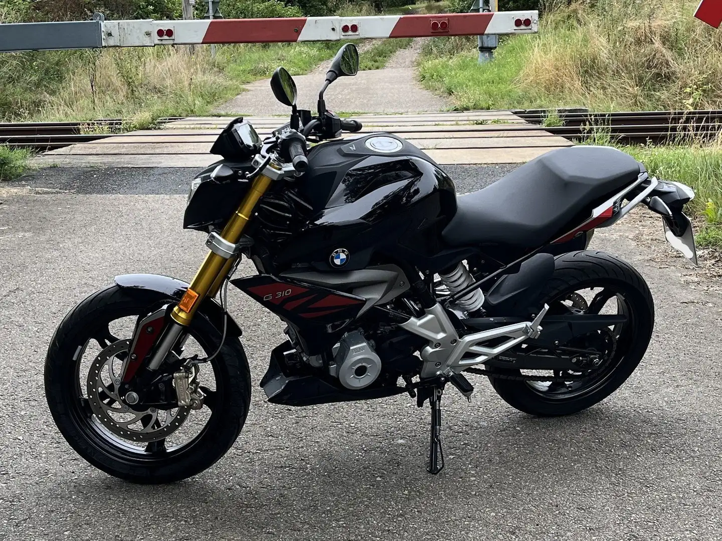 BMW G 310 R Negru - 2