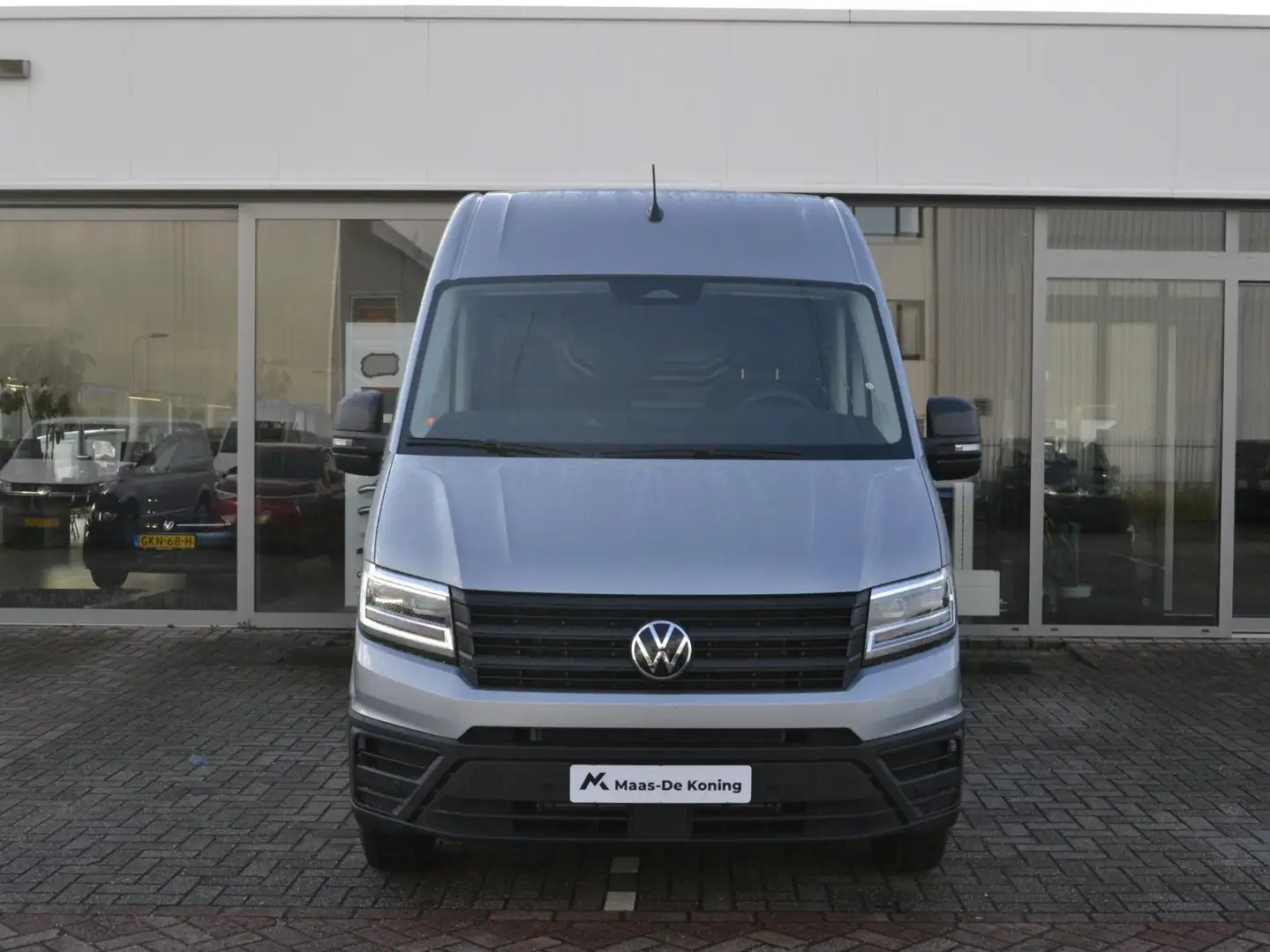 Volkswagen Crafter Bedrijfswagens 35 Trendline 2.0 TDI 140pk L3H3 · C Zilver - 2