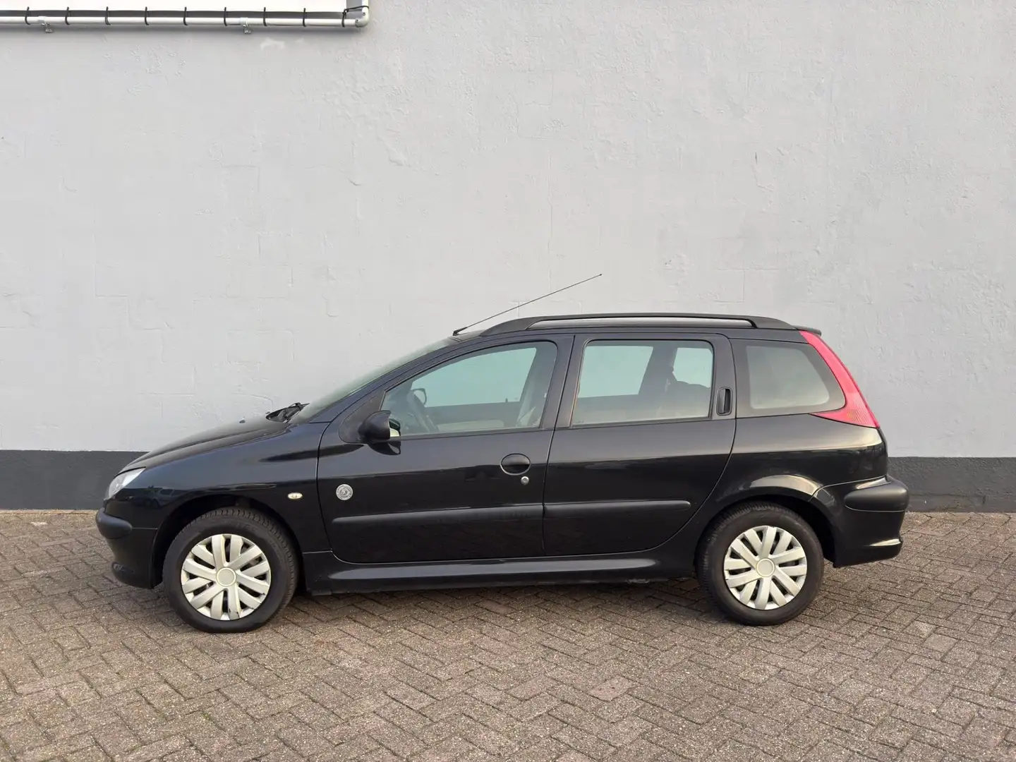 Peugeot 206 SW 1.1 X-Design Zwart - 2