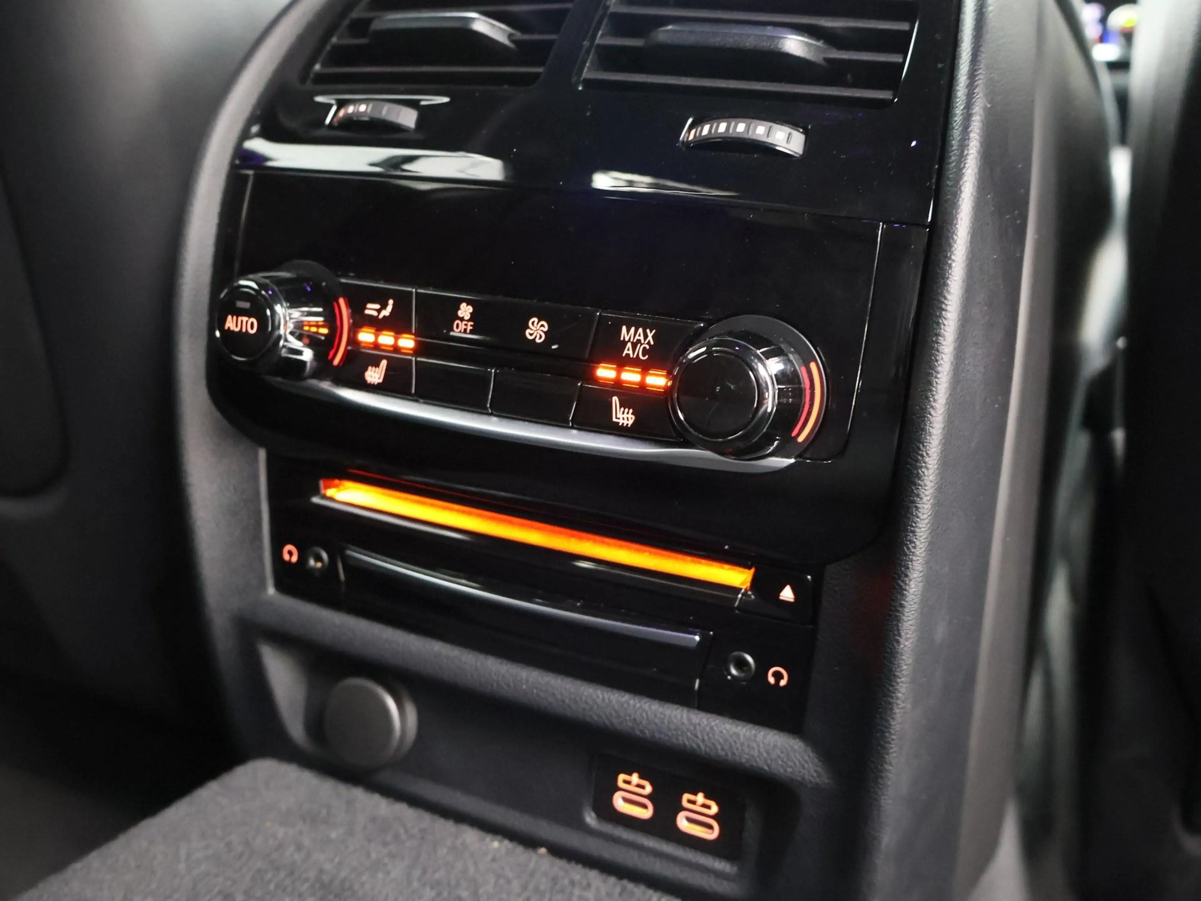 BMW M5 COMPETITION 740 PK FACELIFT MODEL ORIGINEEL NEDERL — photo 15