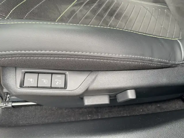 Peugeot 208 view 20