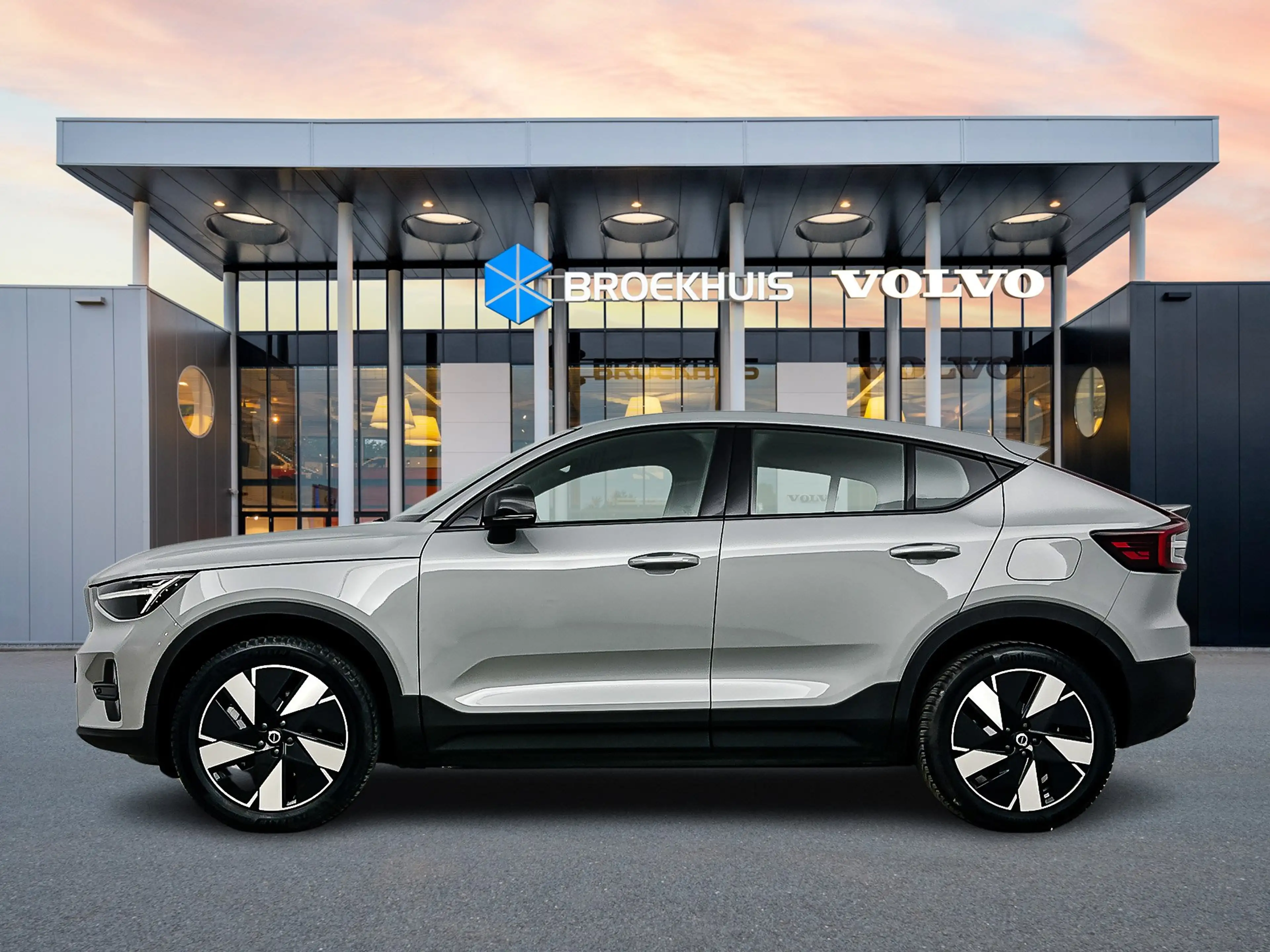 Volvo C40 Single Motor Extended Range Plus 82 kWh | 19" Alls — photo 8