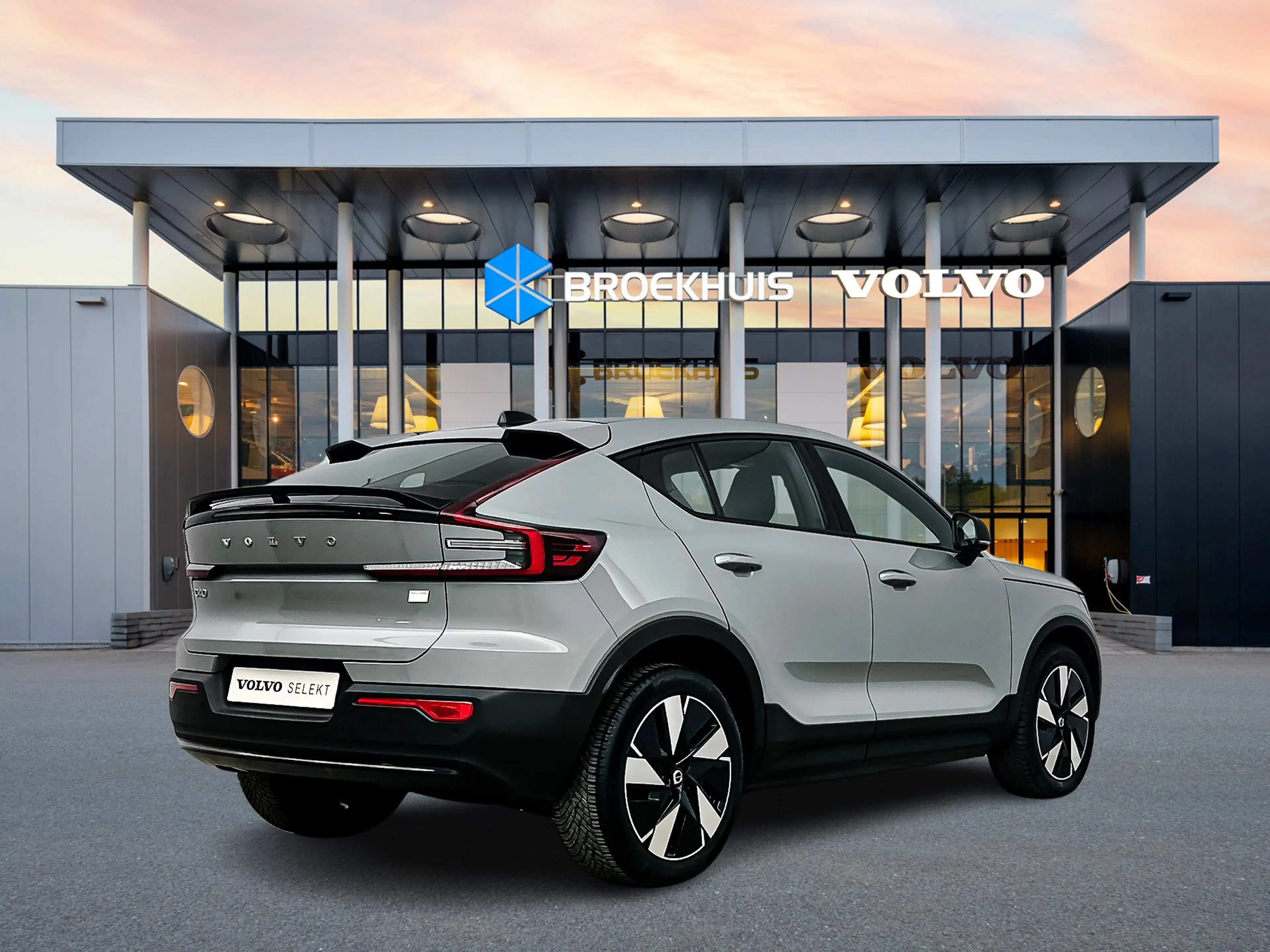 Volvo C40 Single Motor Extended Range Plus 82 kWh | 19" Alls — photo 3