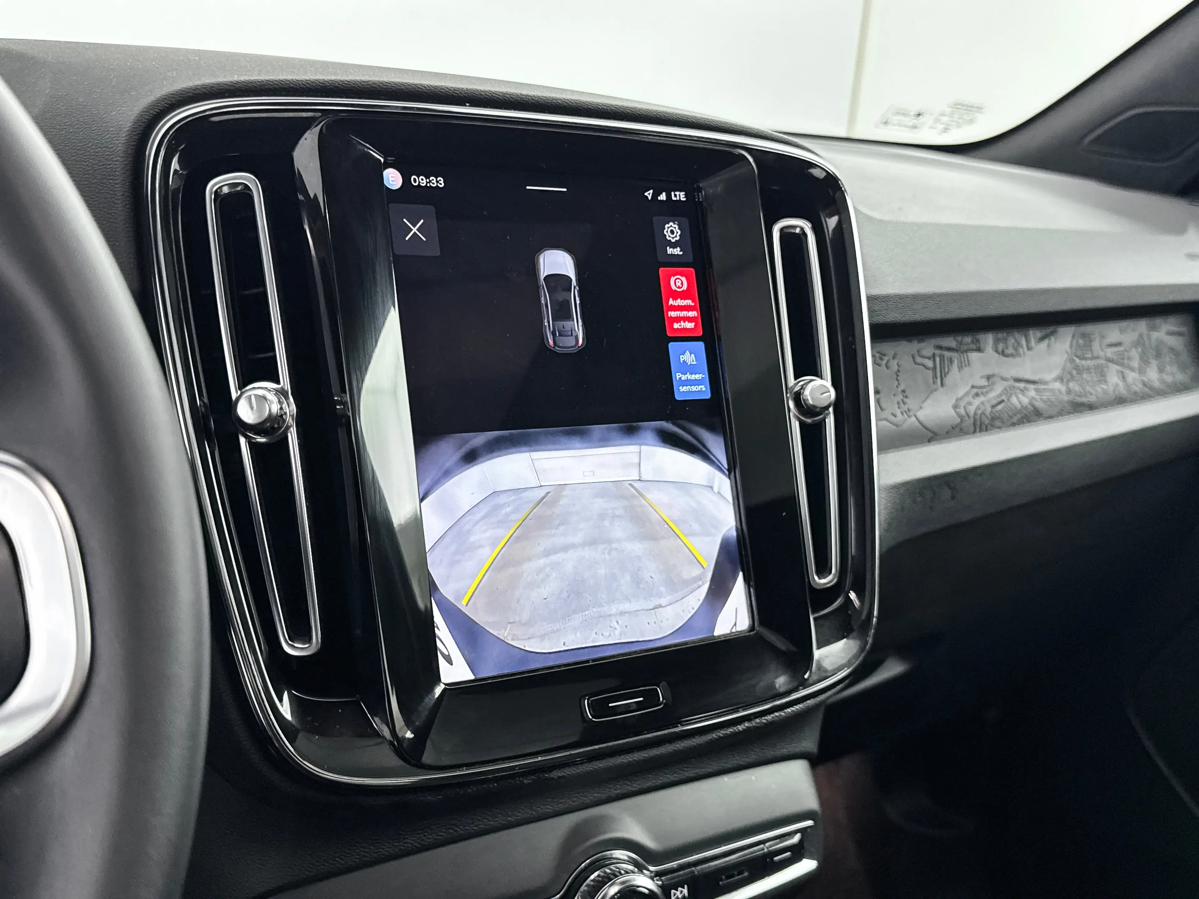 Volvo C40 Single Motor Extended Range Plus 82 kWh | 19" Alls — photo 21