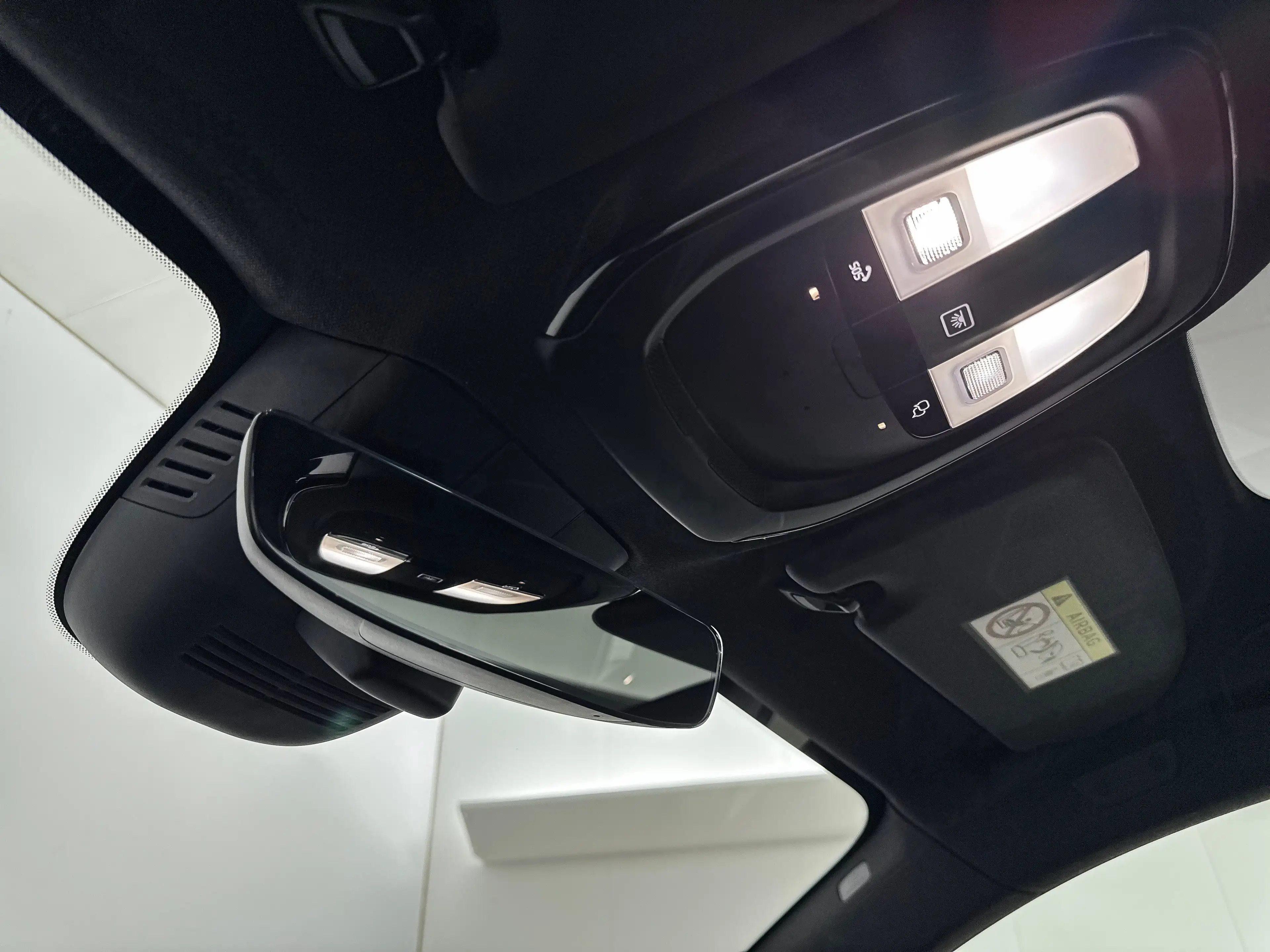 Volvo C40 Single Motor Extended Range Plus 82 kWh | 19" Alls — photo 28