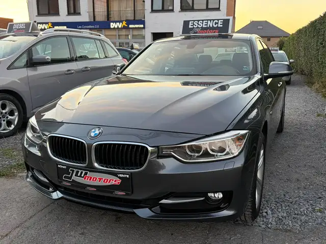 BMW 316 Sport **Gps-- Cruise -- Xénon** Garantie 12 Mois