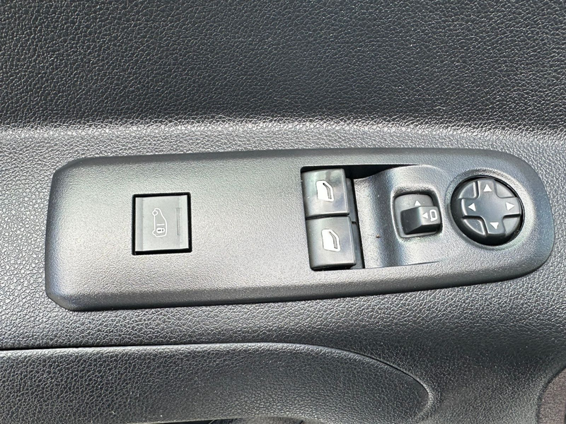 Peugeot Partner Premium L1 KASSTEN*KLIMA*PDC V*H* — photo 13