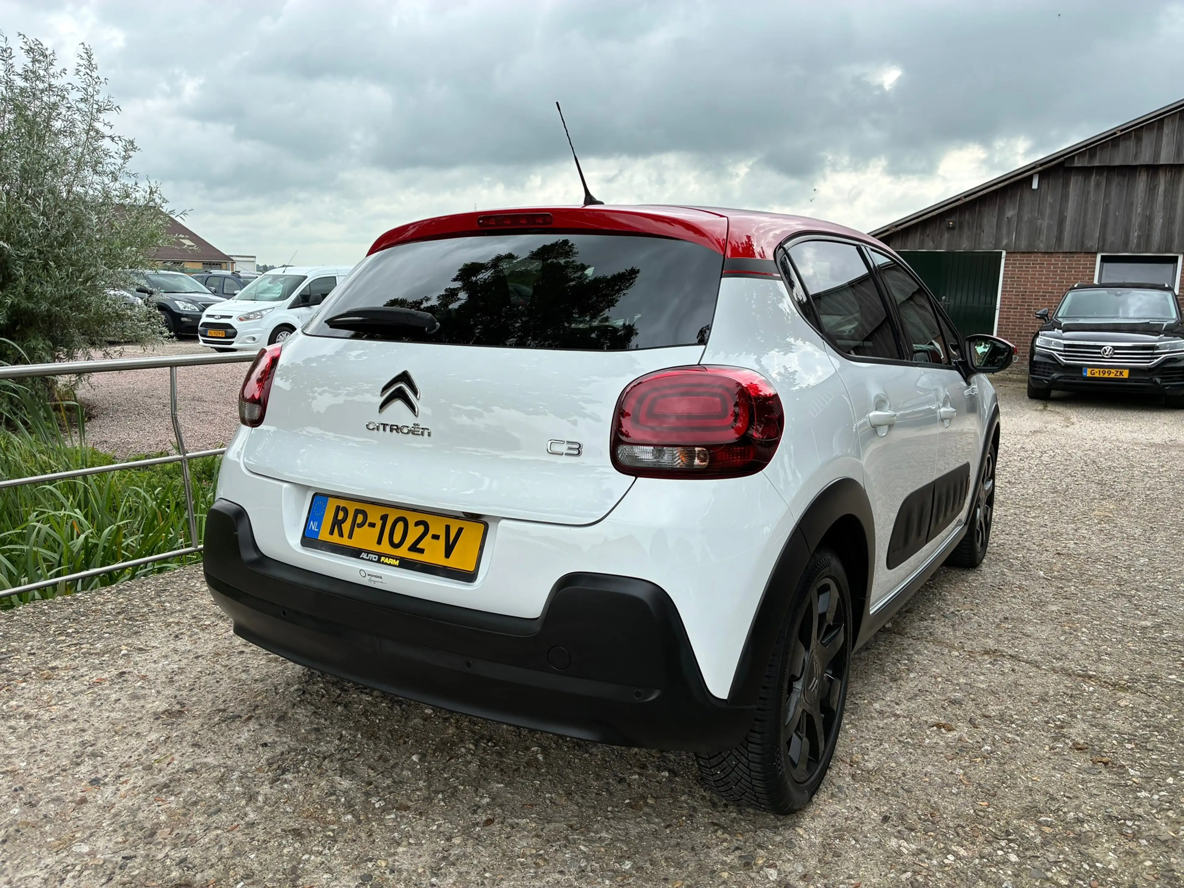 Citroen C3 1.2 PureTech S&S Shine | Camera + Cruise + Navi Nu — photo 5