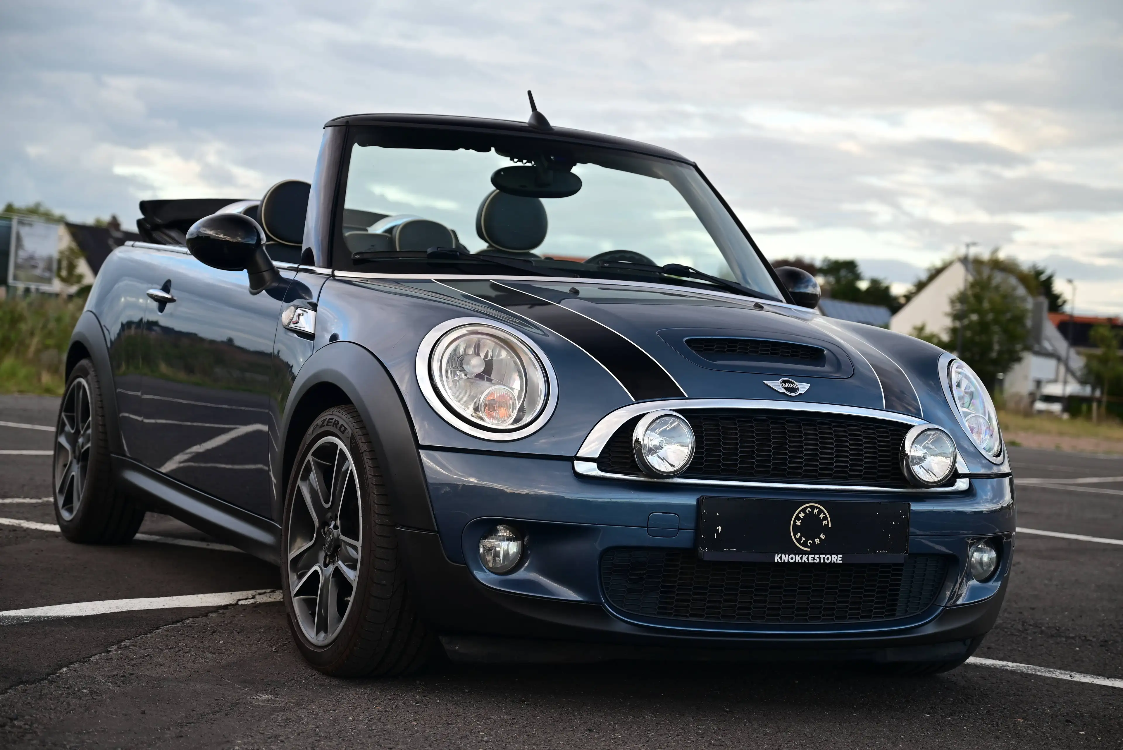 MINI Cooper S Cabrio AUT / R57 / HORIZON BULE/ LOUNGE LEATHER / NAVI / PDC / FULL — photo 10