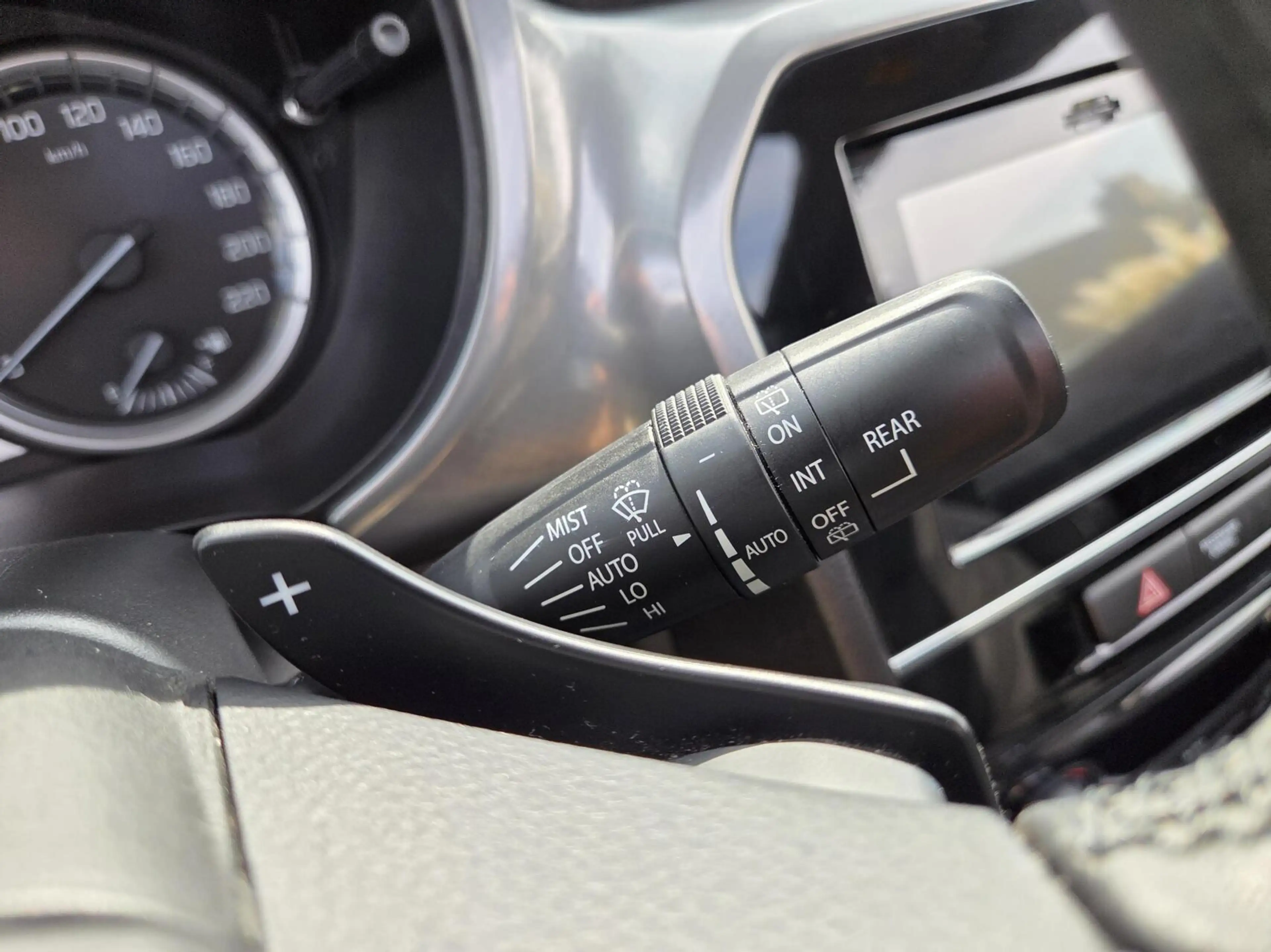 Suzuki Vitara 1.6 High Executive Automaat | Parelmoer / Panorama — photo 38