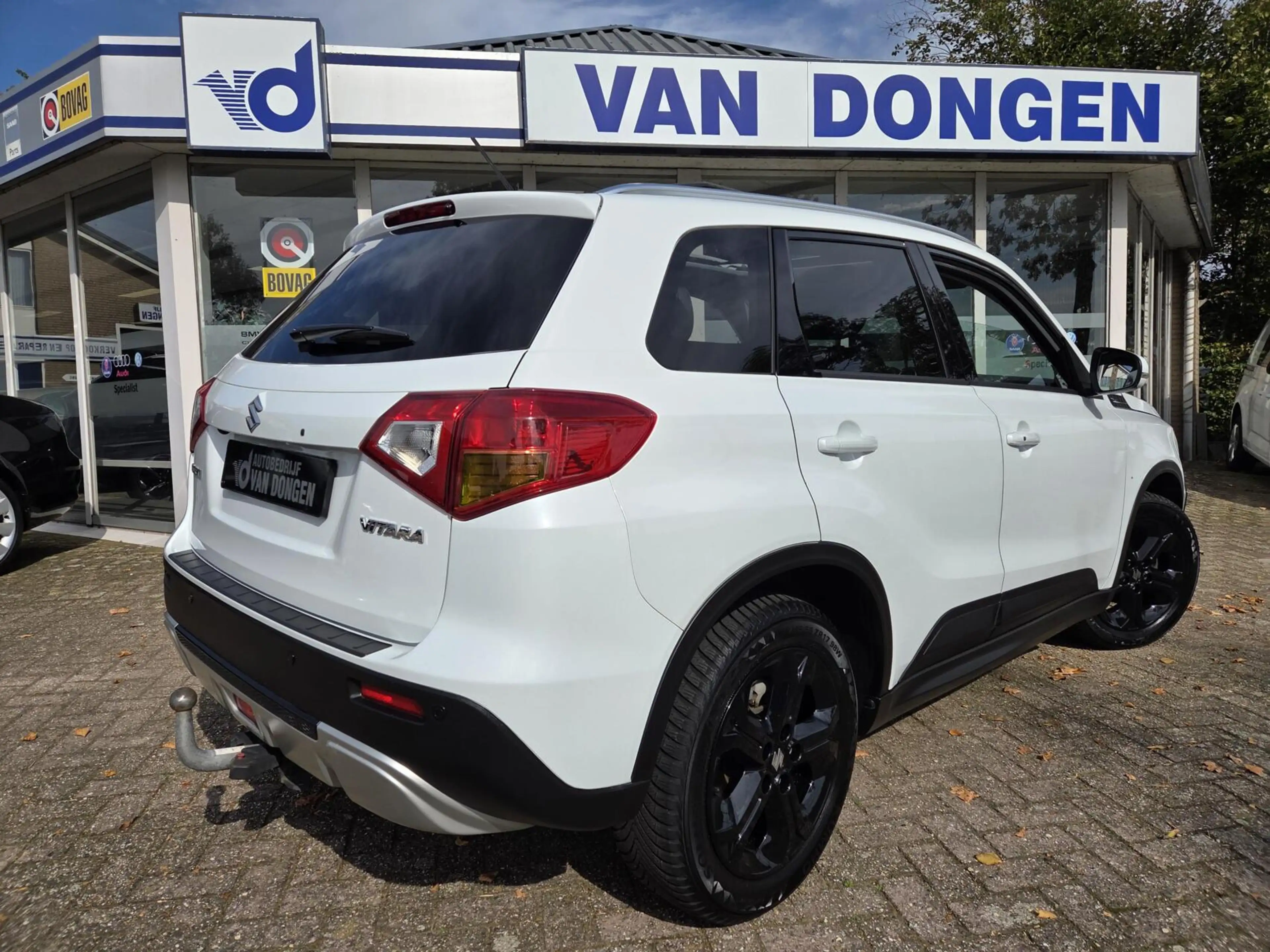 Suzuki Vitara 1.6 High Executive Automaat | Parelmoer / Panorama — photo 5