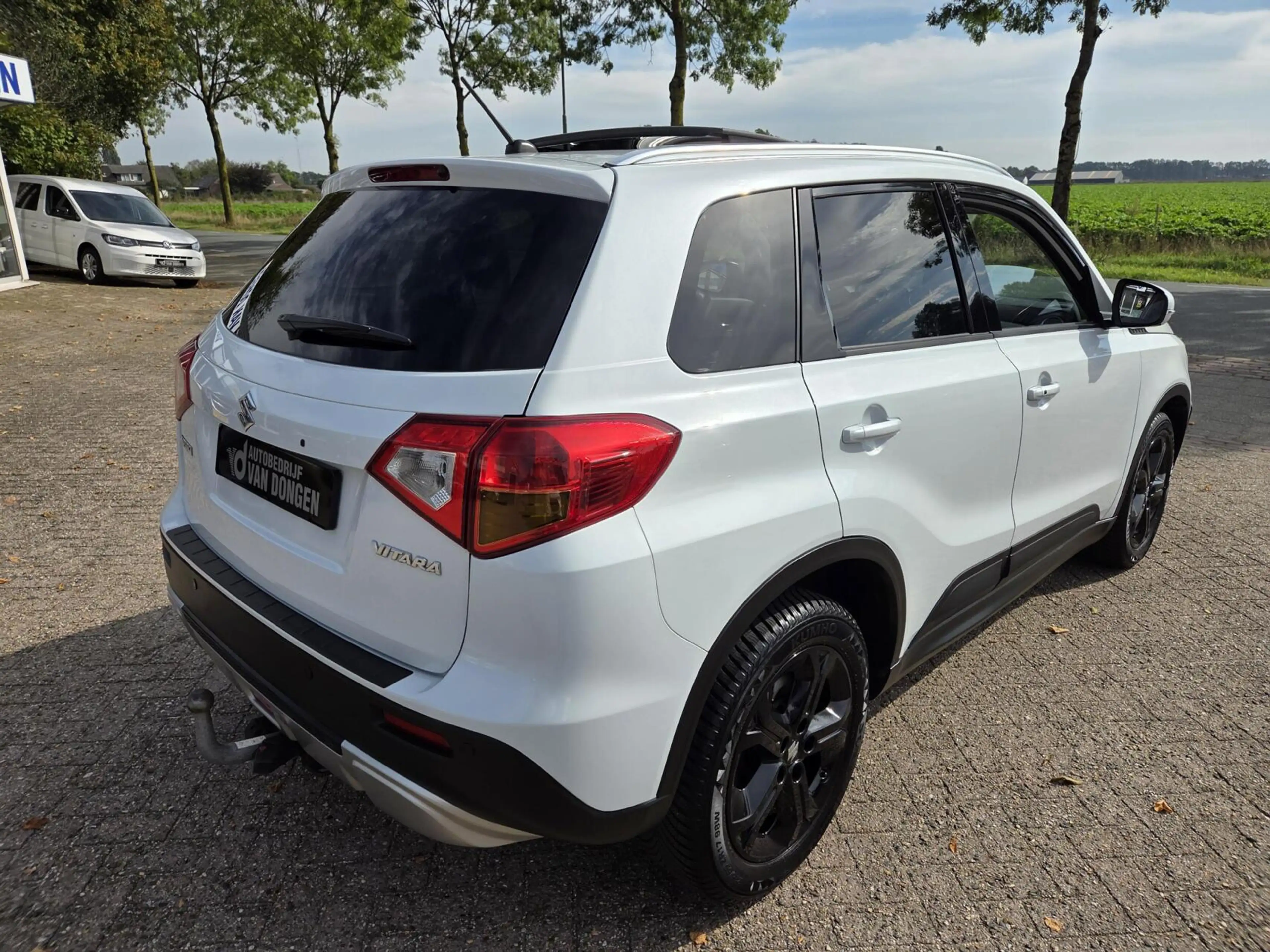 Suzuki Vitara 1.6 High Executive Automaat | Parelmoer / Panorama — photo 25