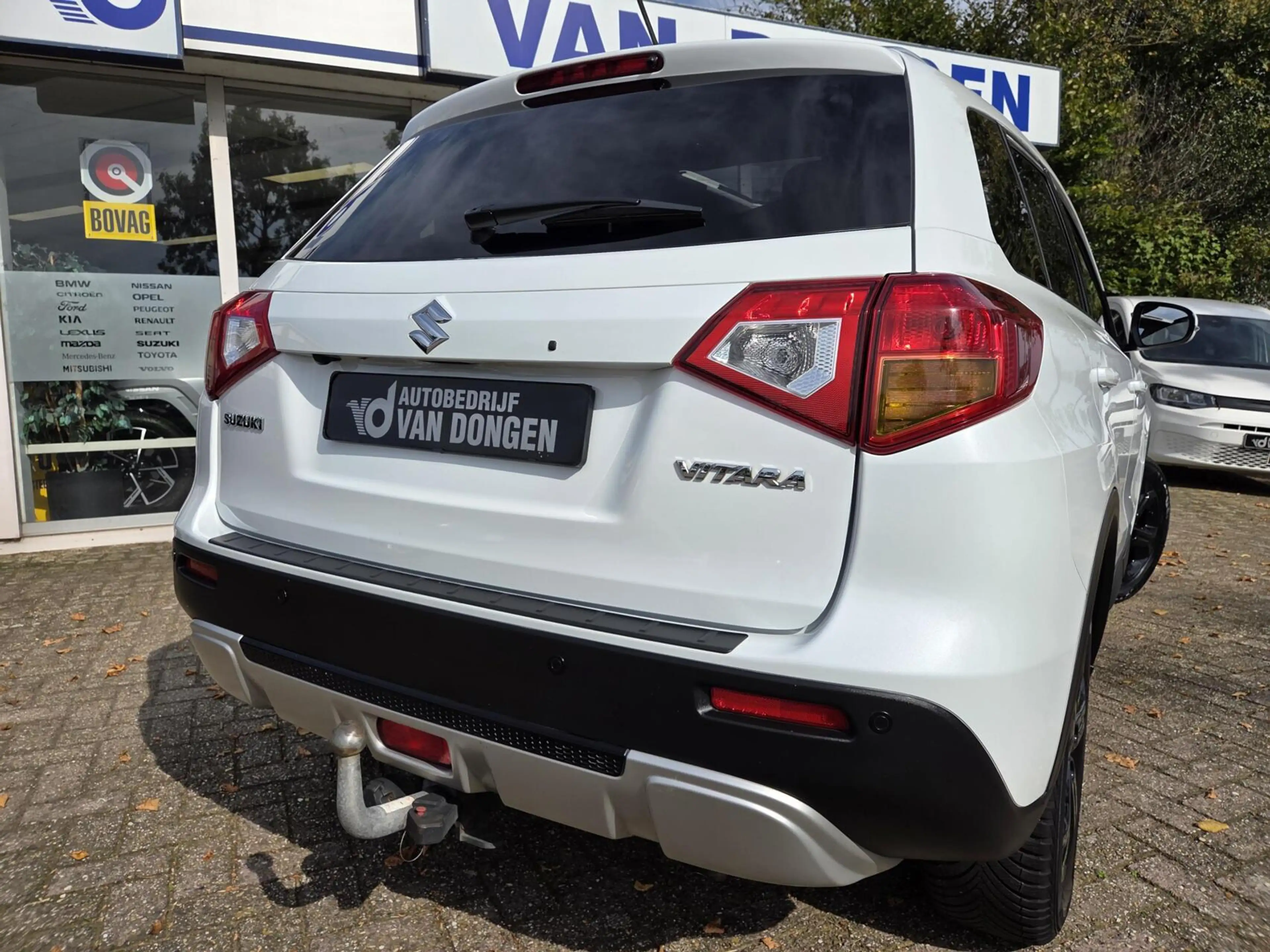 Suzuki Vitara 1.6 High Executive Automaat | Parelmoer / Panorama — photo 6