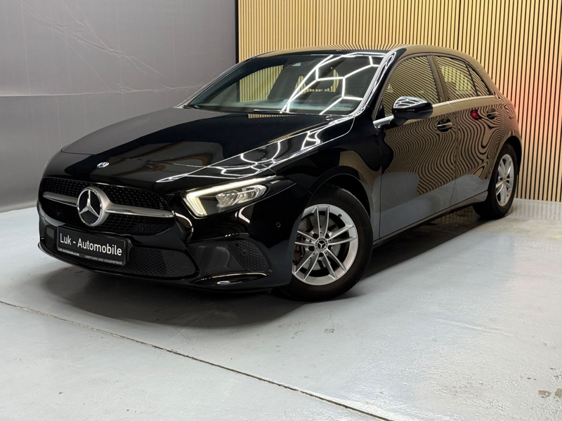 Mercedes-Benz A 200 *163PS*1 HAND*LED*8-Fachbereift