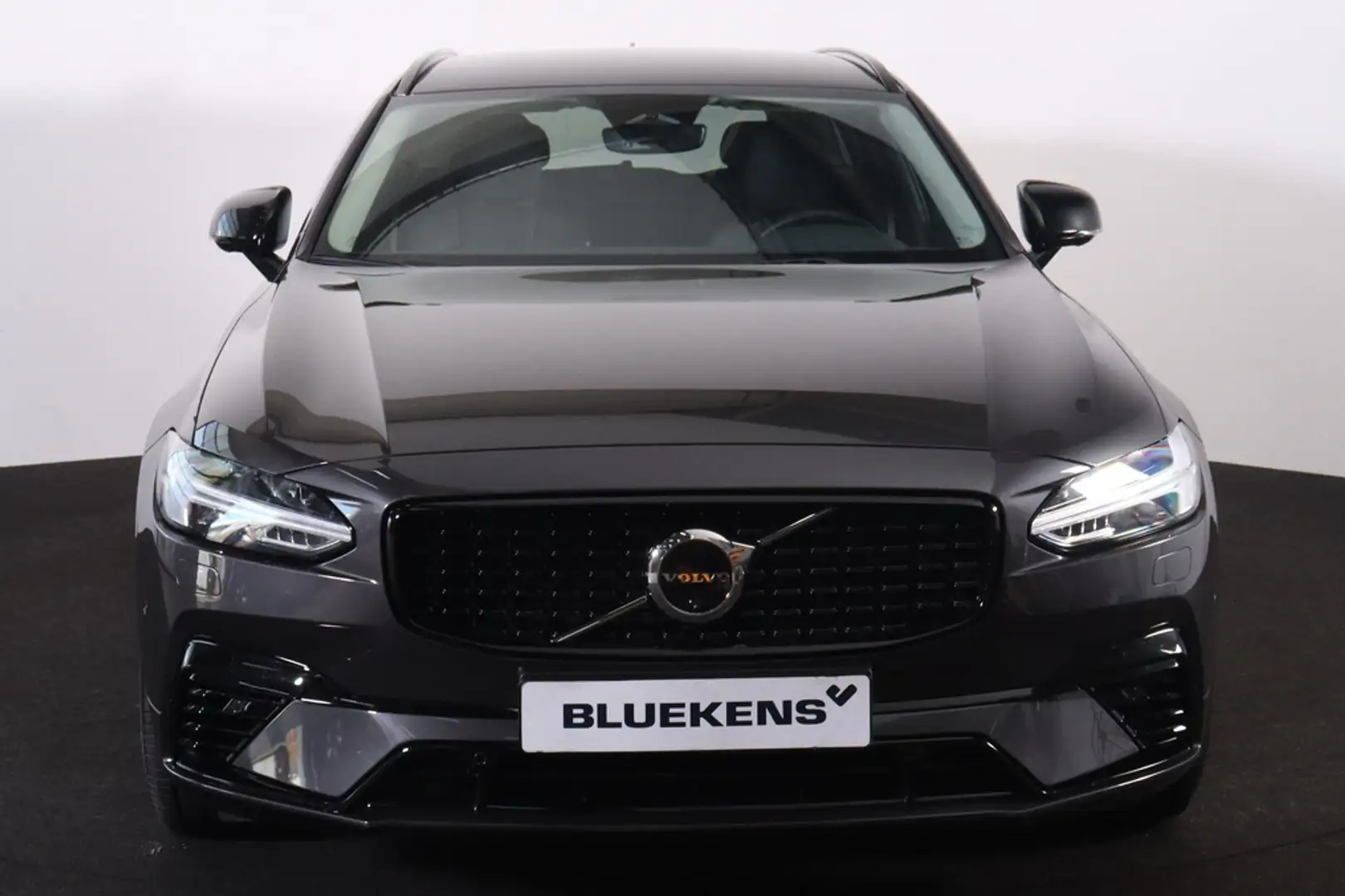 Volvo V90 T6 Recharge AWD Plus Dark - IntelliSafe Assist & S Gris - 2