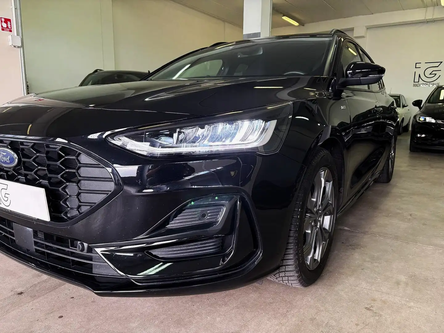 Ford Focus SW 1.0T ecoboost h ST-Line 125cv- TETTO PANORAMICO Noir - 1