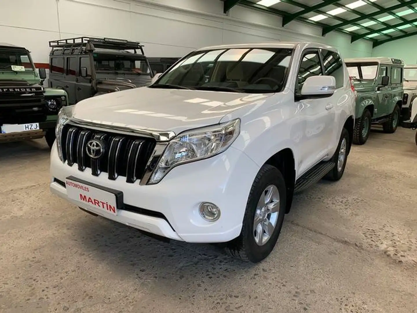 Toyota Land Cruiser D-4D VX Aut. Blanco - 1