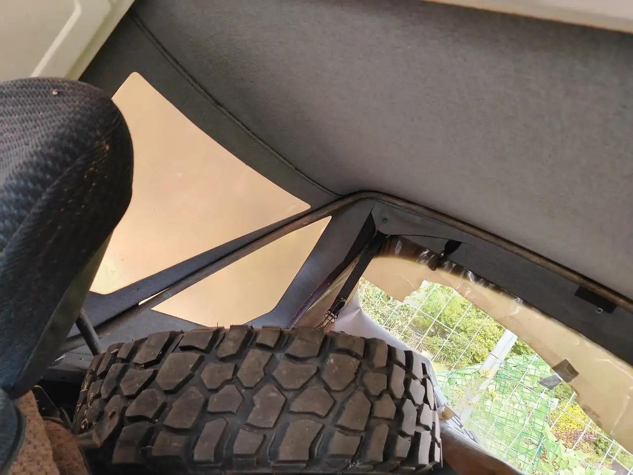 Suzuki Santana sj410j, foto 10