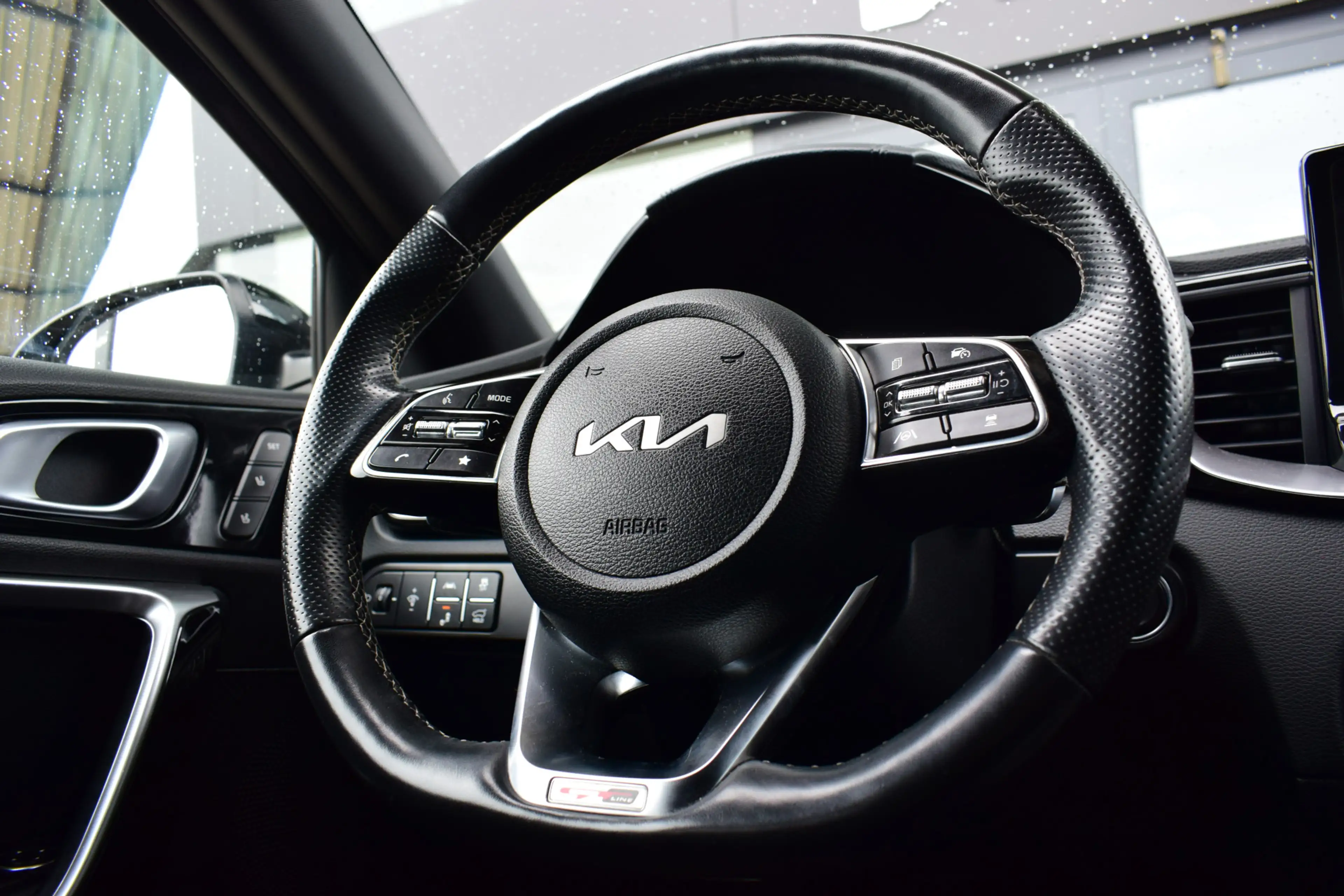 Kia ProCeed / pro_cee'd 1.5 T-GDi GT-PlusLine Automaat | Pano | Memory | D — photo 18