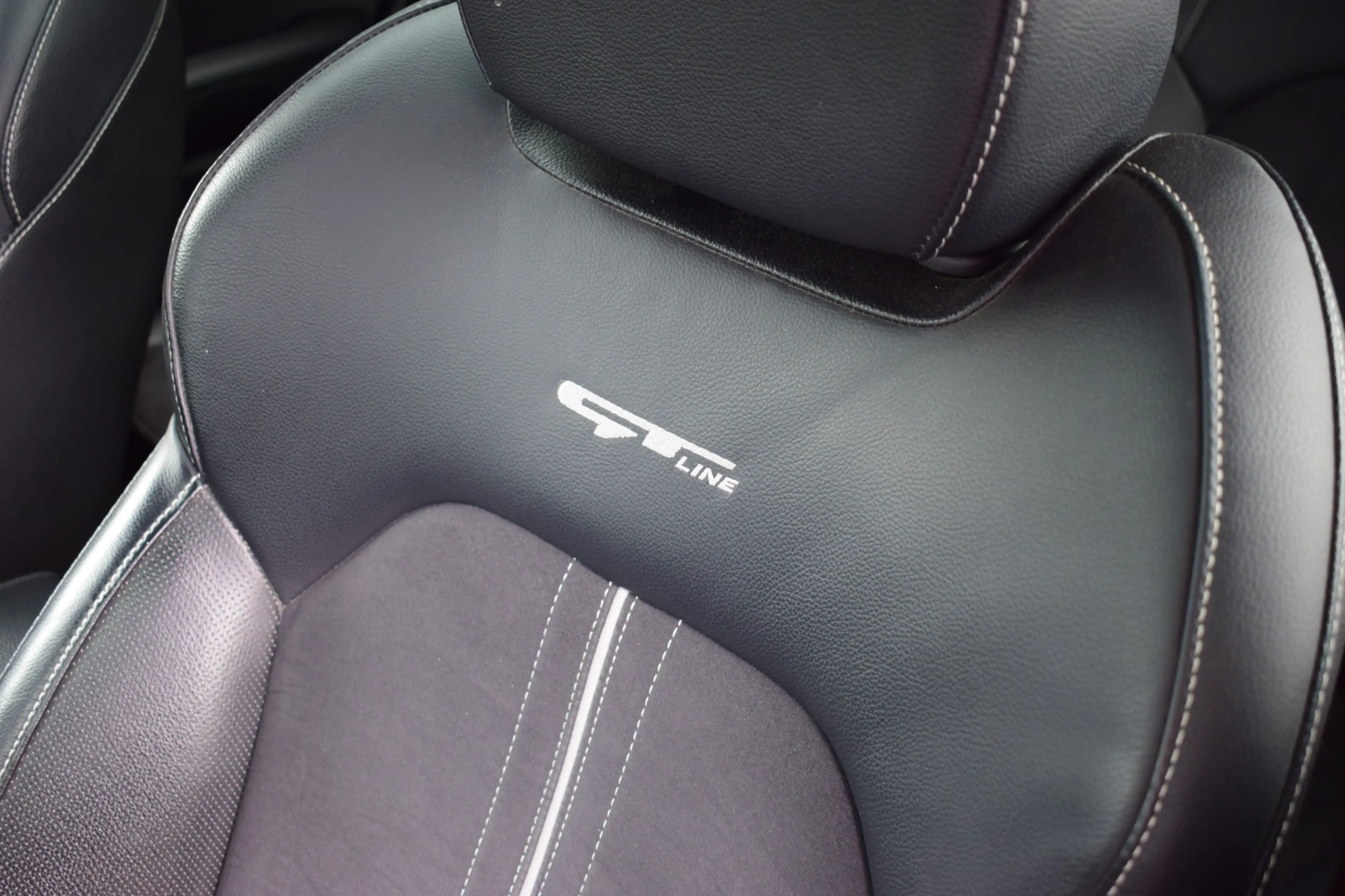 Kia ProCeed / pro_cee'd 1.5 T-GDi GT-PlusLine Automaat | Pano | Memory | D — photo 4