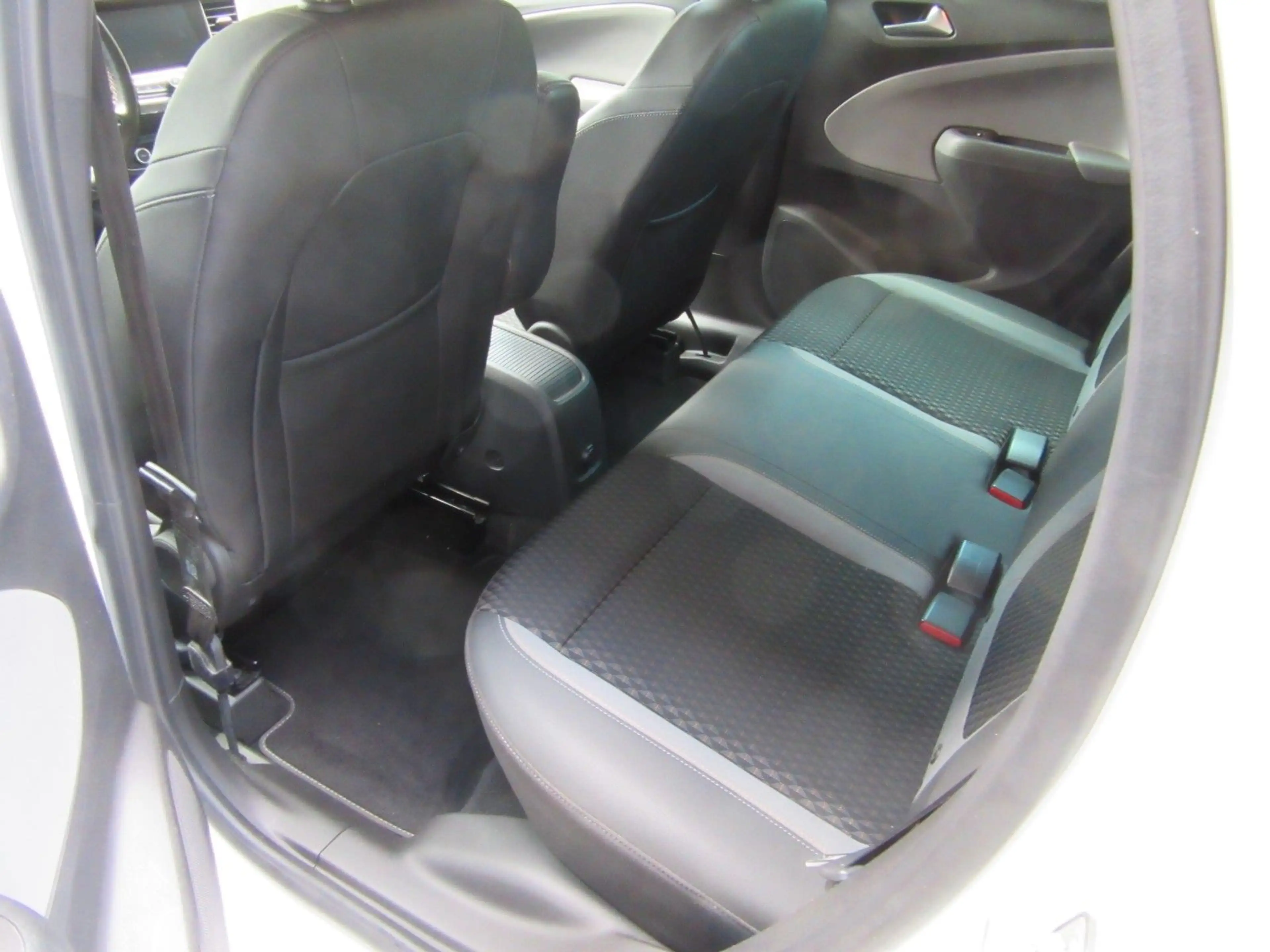 Opel Crossland X Ultimativ — photo 11