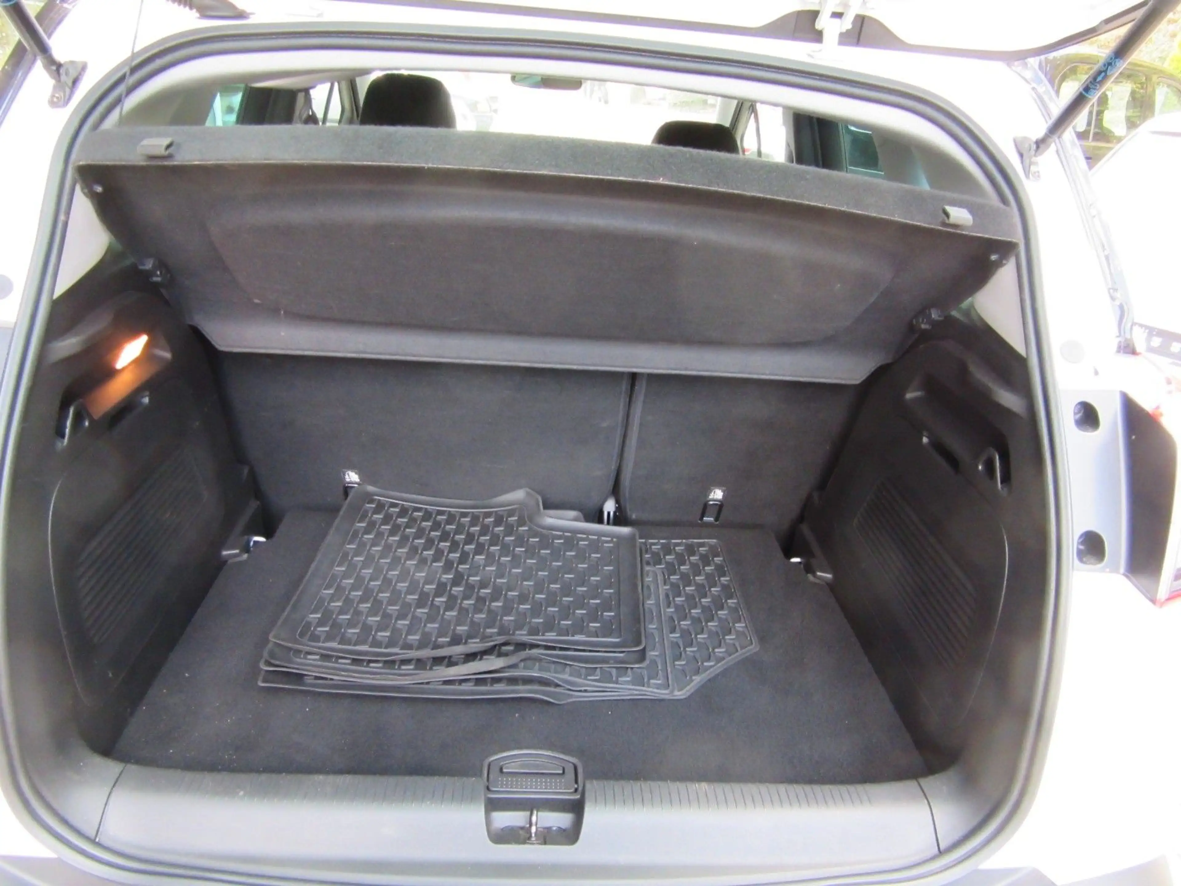 Opel Crossland X Ultimativ — photo 10