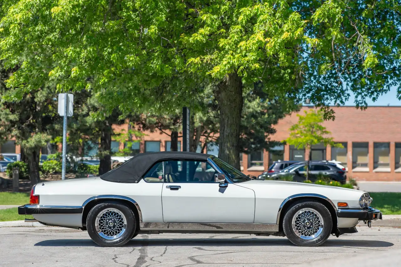 Jaguar XJS снимка Jaguar XJS